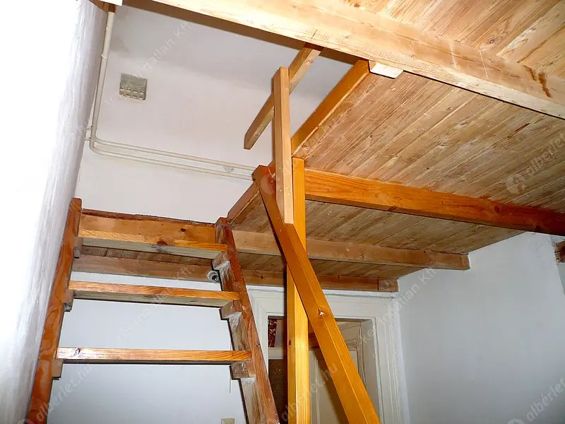 Kiadó albérlet 220000 Ft/hó áron: Budapest, IX. kerület  Liliom utca. Mérete: 67 nm, 1 szobás | Alberlet.hu - 6101572