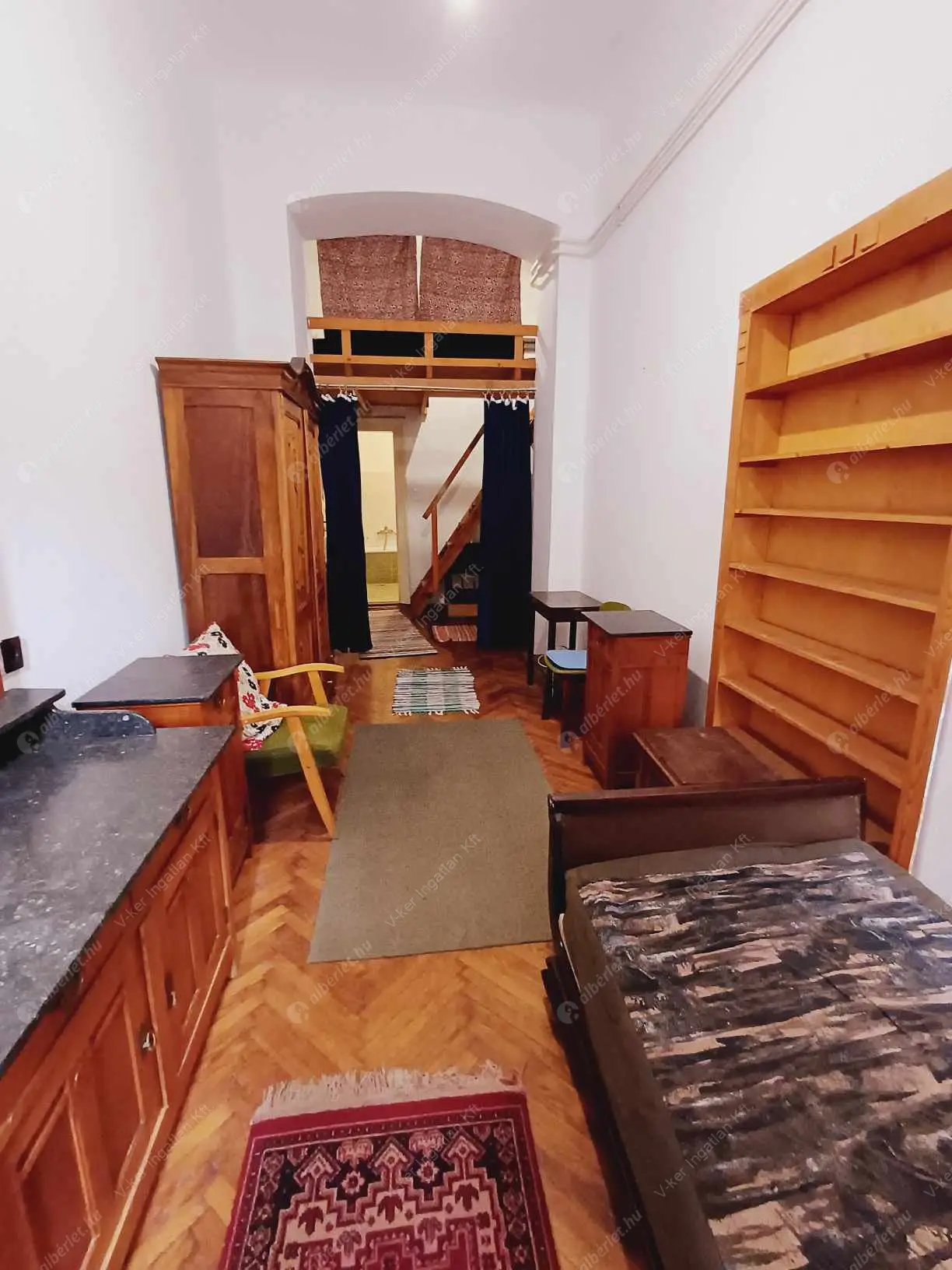 Kiadó albérlet 220000 Ft/hó áron: Budapest, IX. kerület  Liliom utca. Mérete: 67 nm, 1 szobás | Alberlet.hu - 6115003