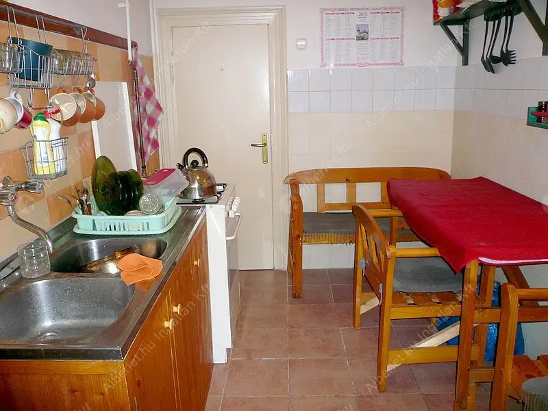 Kiadó albérlet 220000 Ft/hó áron: Budapest, IX. kerület  Liliom utca. Mérete: 67 nm, 2 szobás | Alberlet.hu - 6528485