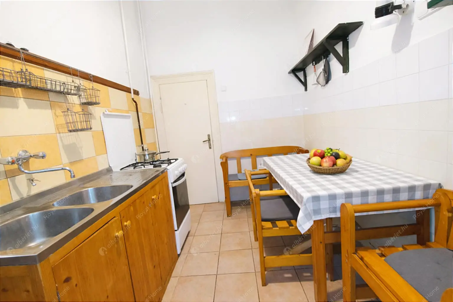 Kiadó albérlet 219000 Ft/hó áron: Budapest, IX. kerület  Liliom utca. Mérete: 70 nm, 3 szobás | Alberlet.hu - 6617736