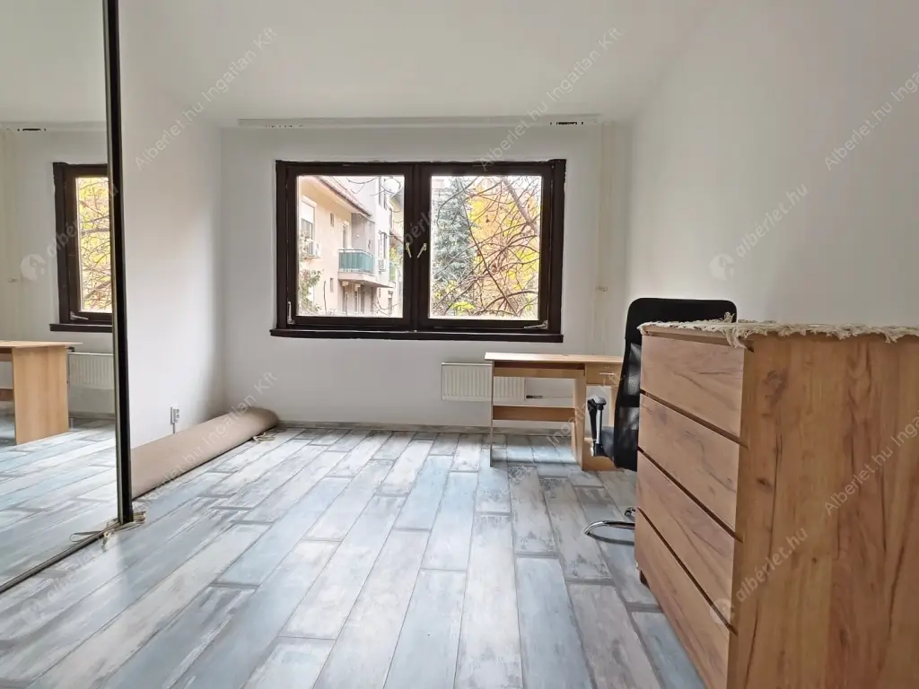 Kiadó albérlet 350000 Ft/hó áron: Budapest, IX. kerület  Liliom utca. Mérete: 78 nm, 3 szobás | Alberlet.hu - 6591195