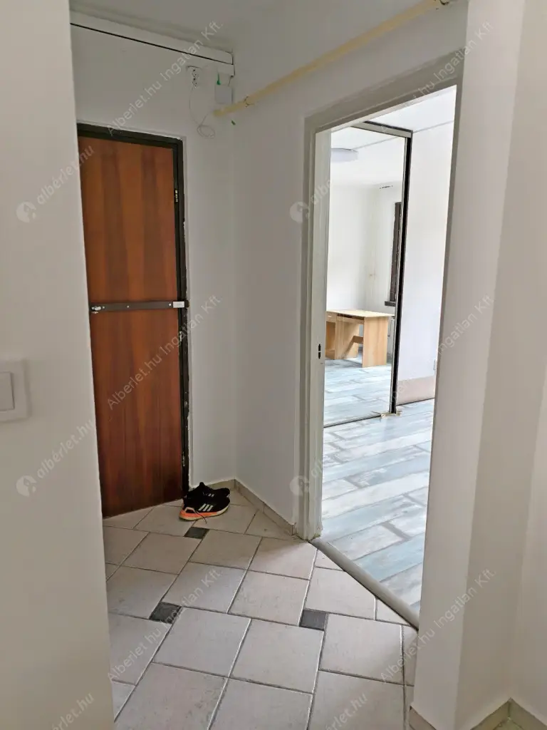 Kiadó albérlet 350000 Ft/hó áron: Budapest, IX. kerület  Liliom utca. Mérete: 78 nm, 3 szobás | Alberlet.hu - 6591197
