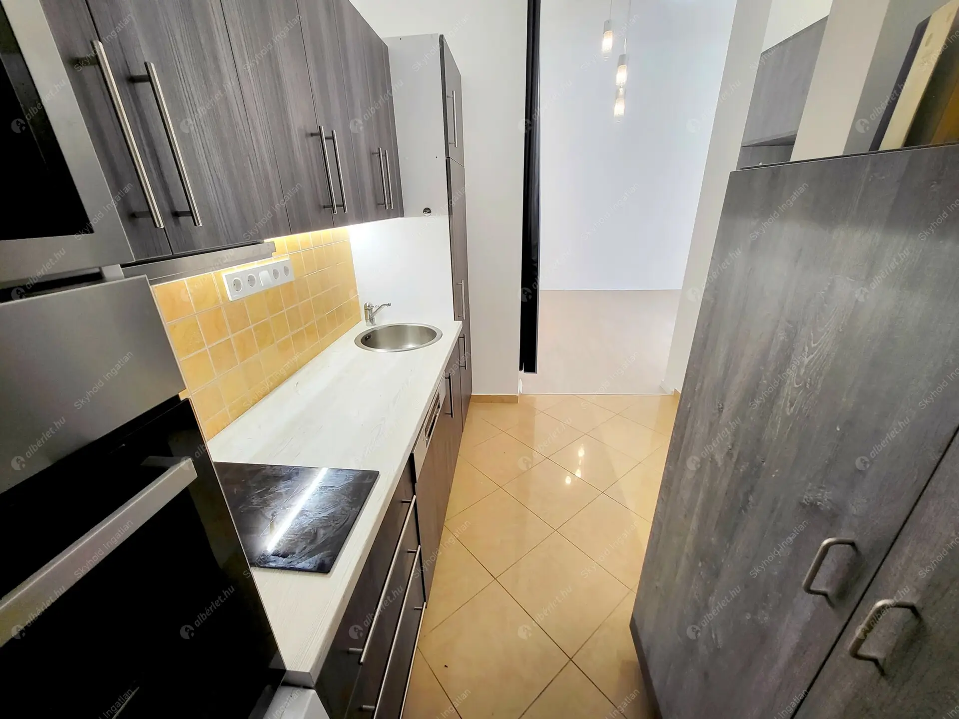 Kiadó albérlet 182000 Ft/hó áron: Budapest, IX. kerület  Lónyay utca. Mérete: 26 nm, 1 szobás | Alberlet.hu - 6492855