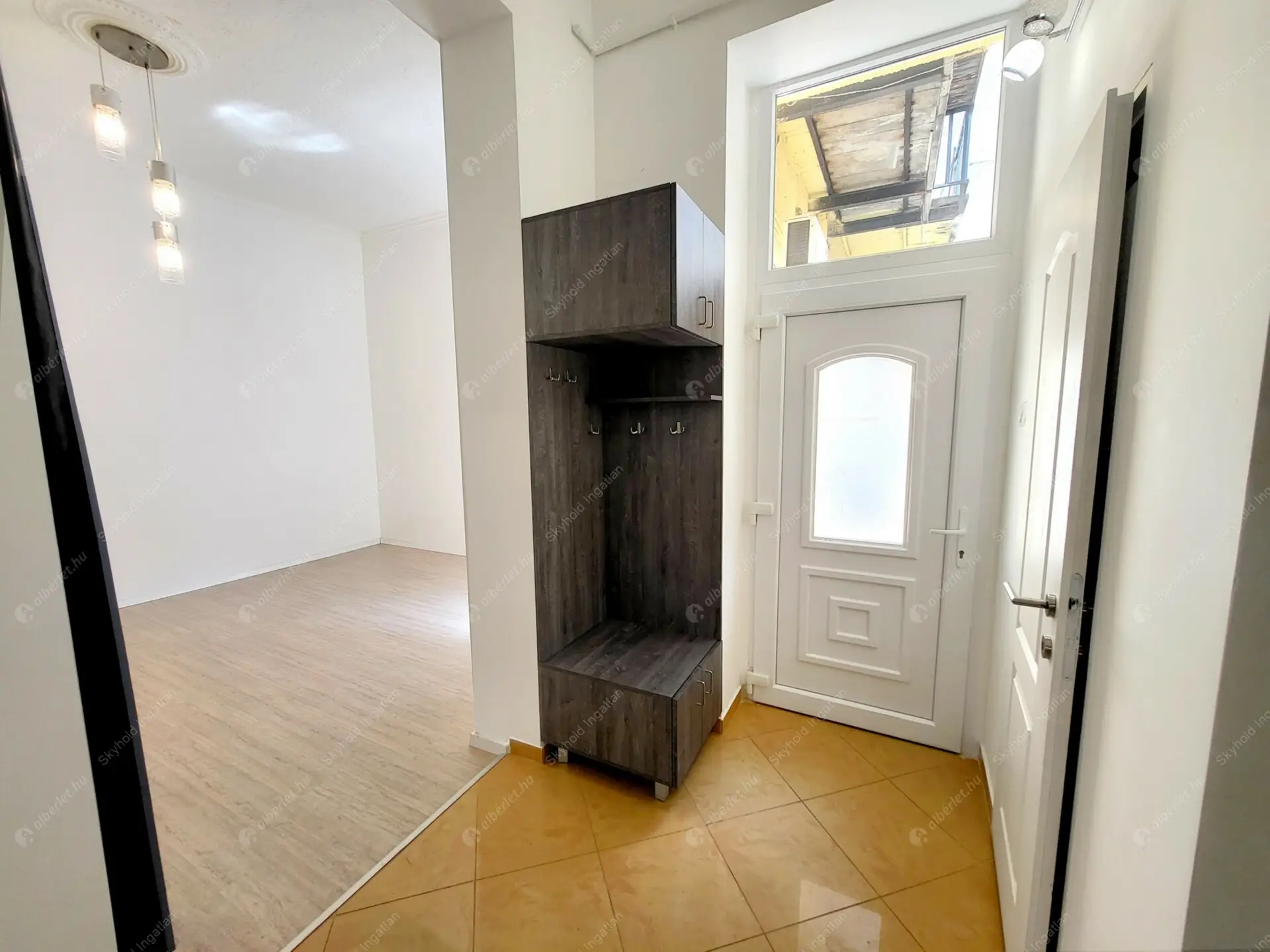 Kiadó albérlet 182000 Ft/hó áron: Budapest, IX. kerület  Lónyay utca. Mérete: 26 nm, 1 szobás | Alberlet.hu - 6492856