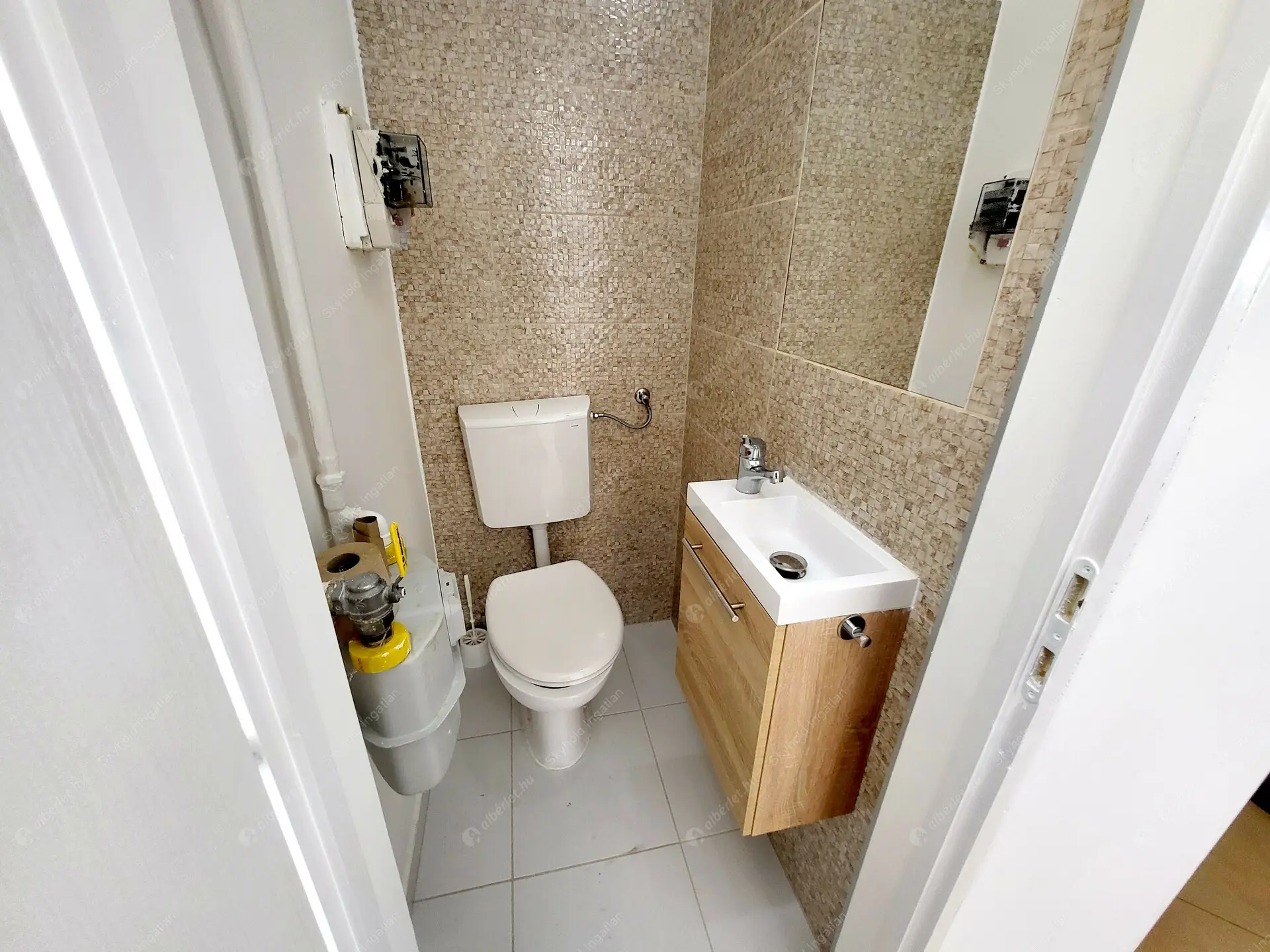 Kiadó albérlet 182000 Ft/hó áron: Budapest, IX. kerület  Lónyay utca. Mérete: 26 nm, 1 szobás | Alberlet.hu - 6492859