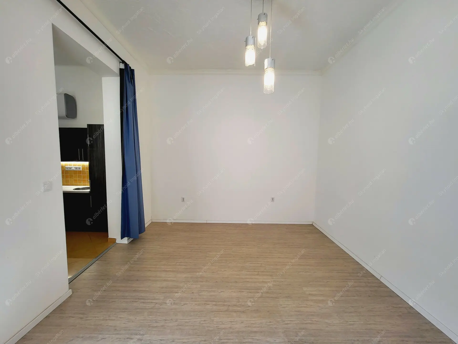 Kiadó albérlet 182000 Ft/hó áron: Budapest, IX. kerület  Lónyay utca. Mérete: 26 nm, 1 szobás | Alberlet.hu - 6492867