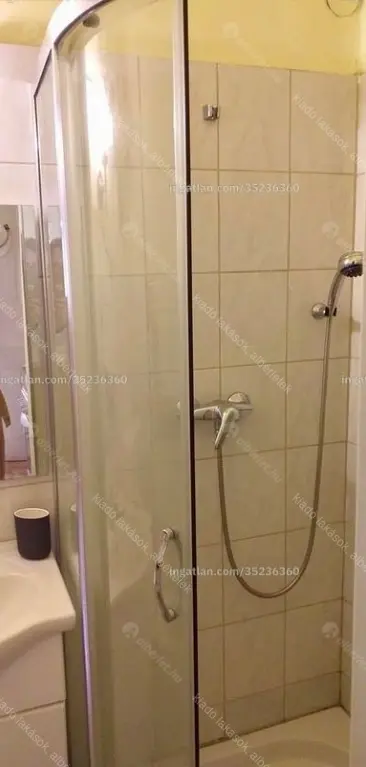 Kiadó albérlet 200000 Ft/hó áron: Budapest, IX. kerület  Lónyay utca. Mérete: 32 nm, 1 szobás | Alberlet.hu - 6655400