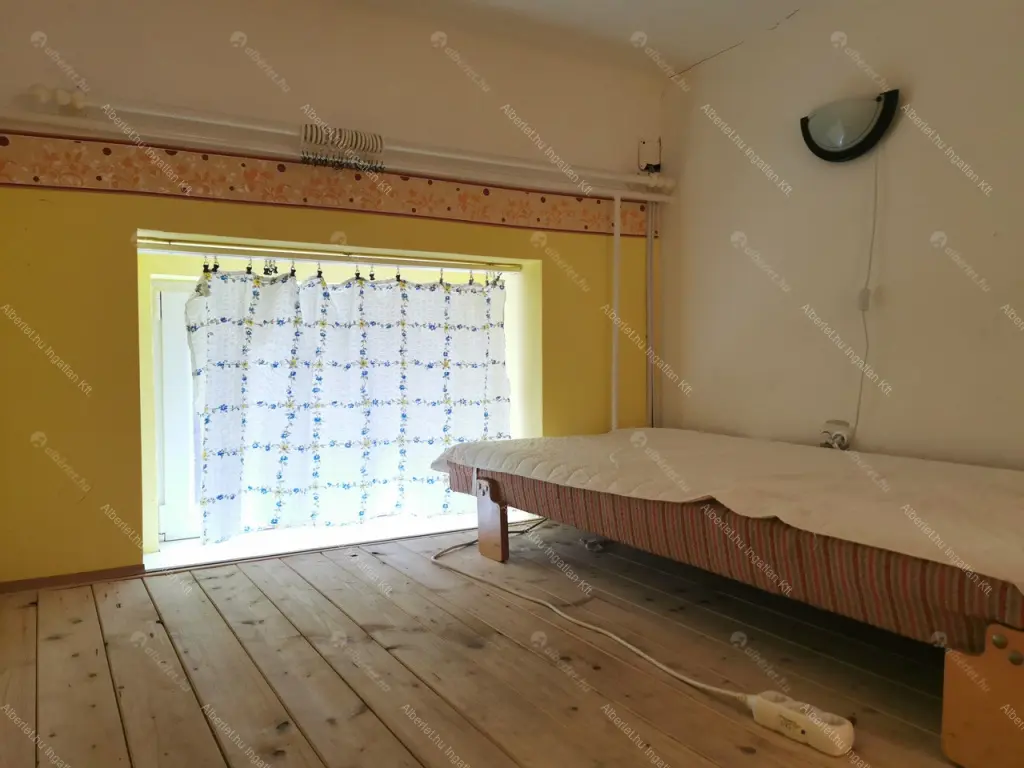 Kiadó albérlet 294000 Ft/hó áron: Budapest, IX. kerület  Lónyay utca. Mérete: 78 nm, 4 szobás | Alberlet.hu - 6674529