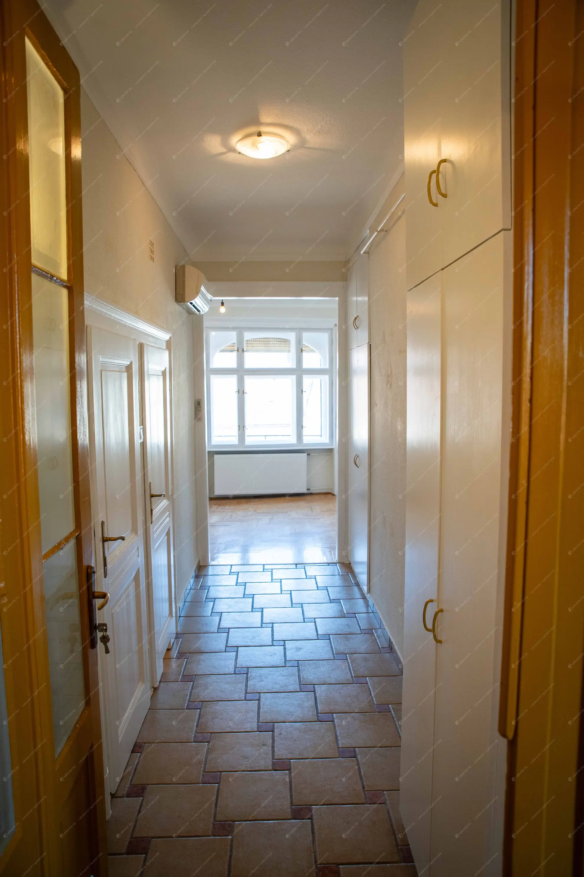 Kiadó albérlet 390000 Ft/hó áron: Budapest, IX. kerület  Lónyay utca. Mérete: 80 nm, 3 szobás | Alberlet.hu - 6545066