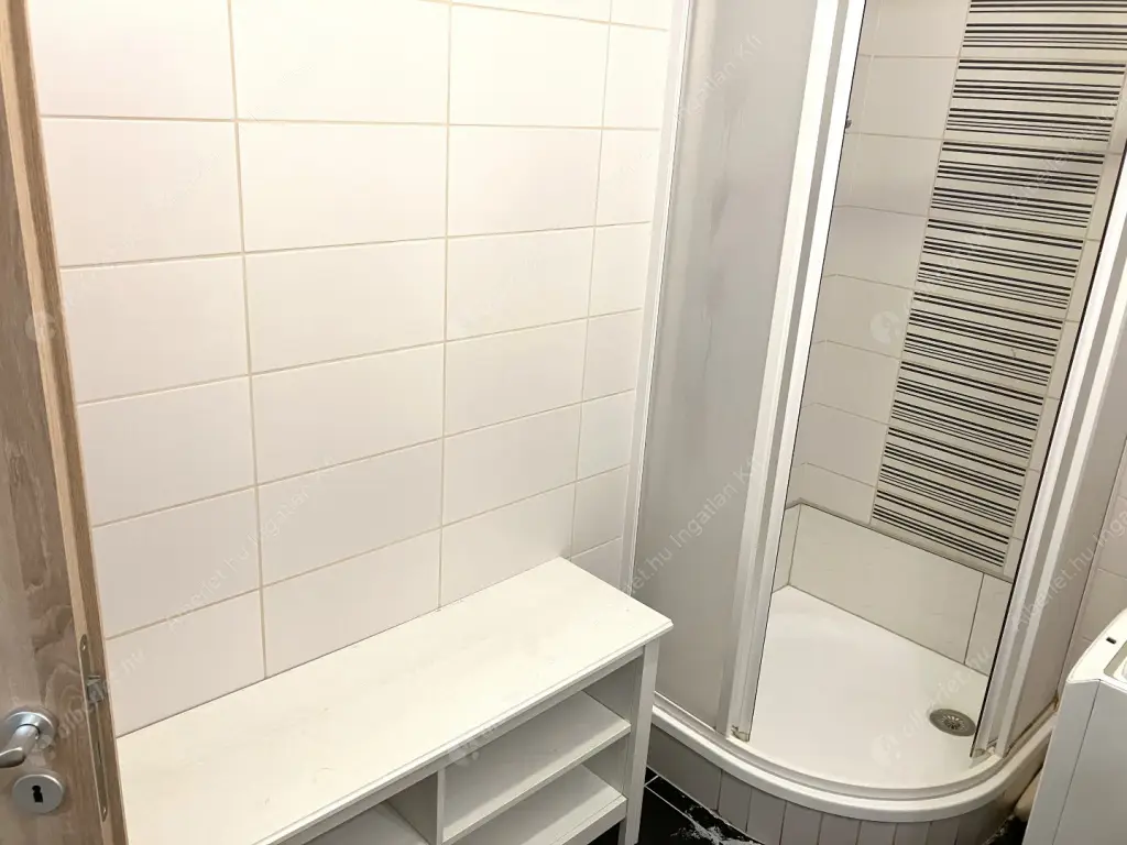 Kiadó albérlet 220000 Ft/hó áron: Budapest, IX. kerület  Márton utca. Mérete: 30 nm, 1 szobás | Alberlet.hu - 6577526