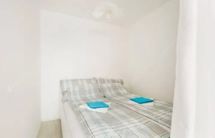 Kiadó albérlet 220000 Ft/hó áron: Budapest, IX. kerület  Márton utca. Mérete: 37 nm, 1 szobás | Alberlet.hu - 5445638