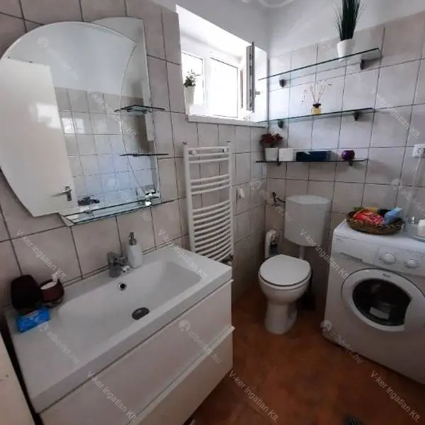 Kiadó albérlet 220000 Ft/hó áron: Budapest, IX. kerület  Márton utca. Mérete: 43 nm, 1 szobás | Alberlet.hu - 6703115