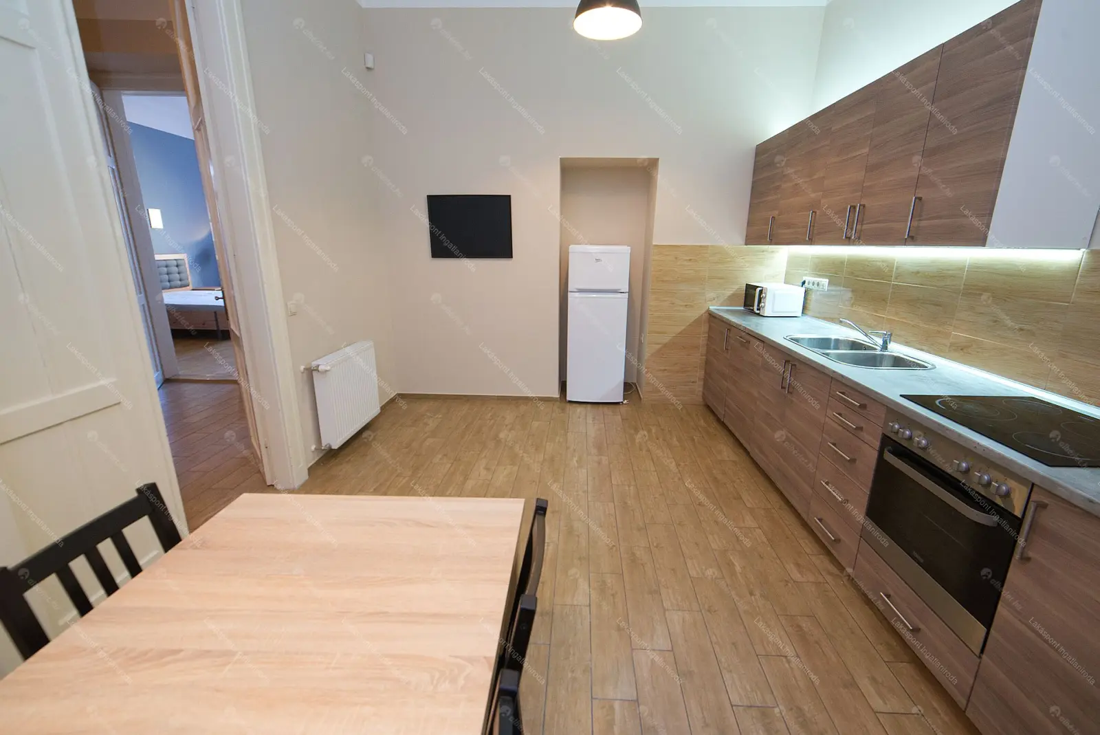 Kiadó albérlet 330000 Ft/hó áron: Budapest, IX. kerület  Márton utca. Mérete: 89 nm, 2 szobás | Alberlet.hu - 6694453