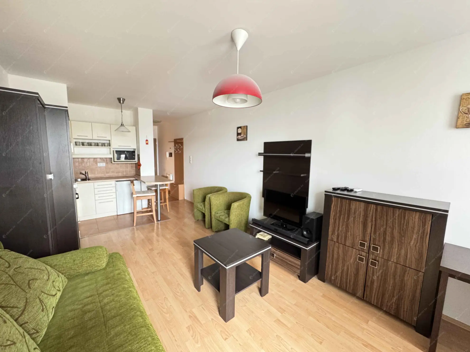 Kiadó albérlet 190000 Ft/hó áron: Budapest, IX. kerület  Meseter utca. Mérete: 29 nm, 1 szobás | Alberlet.hu - 6548602