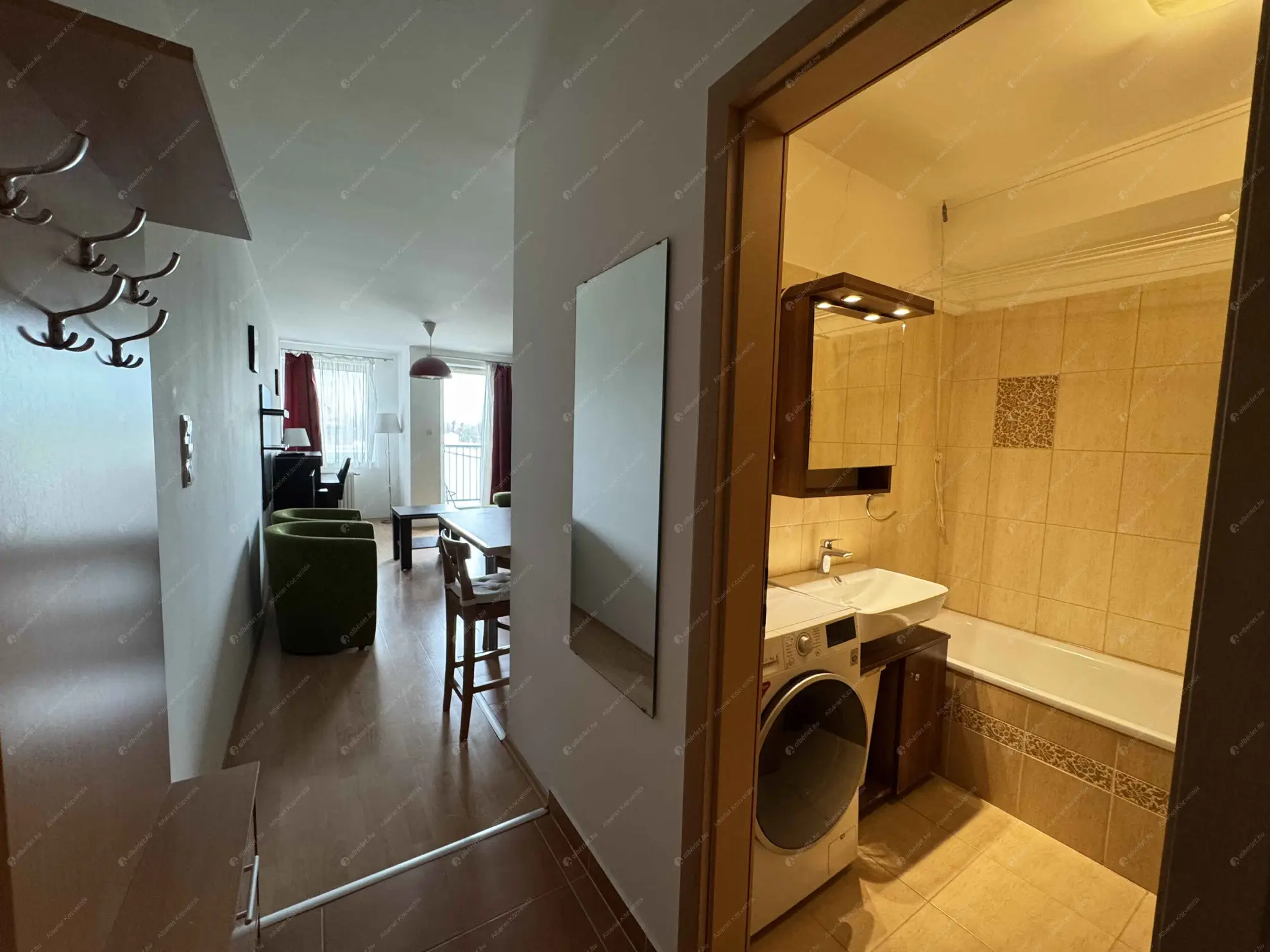 Kiadó albérlet 190000 Ft/hó áron: Budapest, IX. kerület  Meseter utca. Mérete: 29 nm, 1 szobás | Alberlet.hu - 6548608