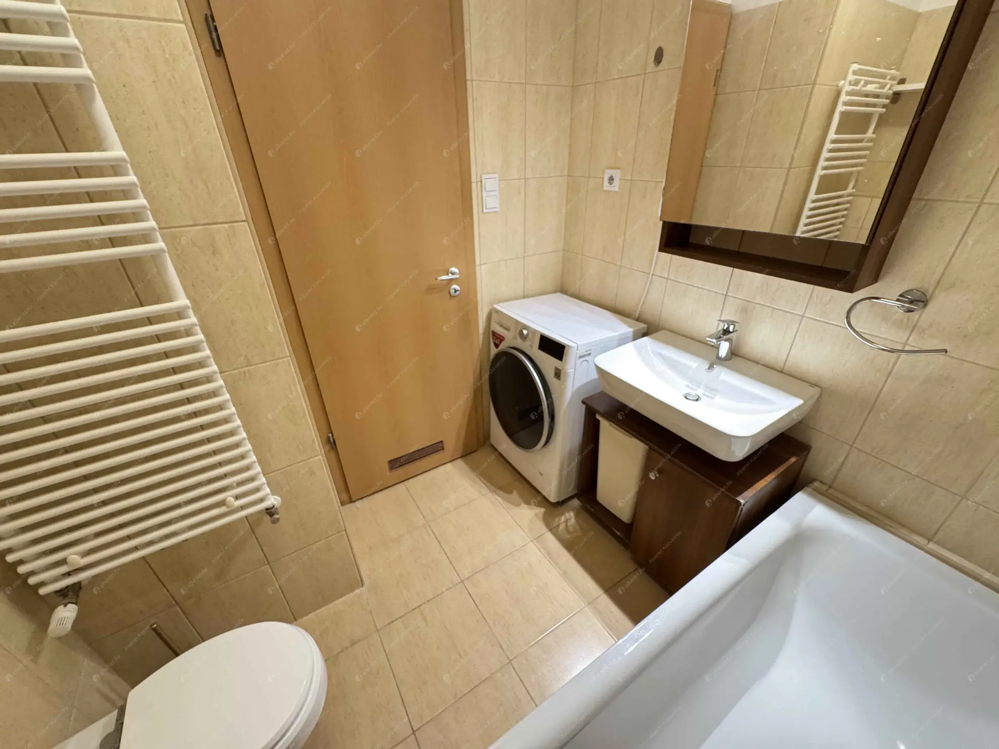 Kiadó albérlet 190000 Ft/hó áron: Budapest, IX. kerület  Meseter utca. Mérete: 29 nm, 1 szobás | Alberlet.hu - 6548612