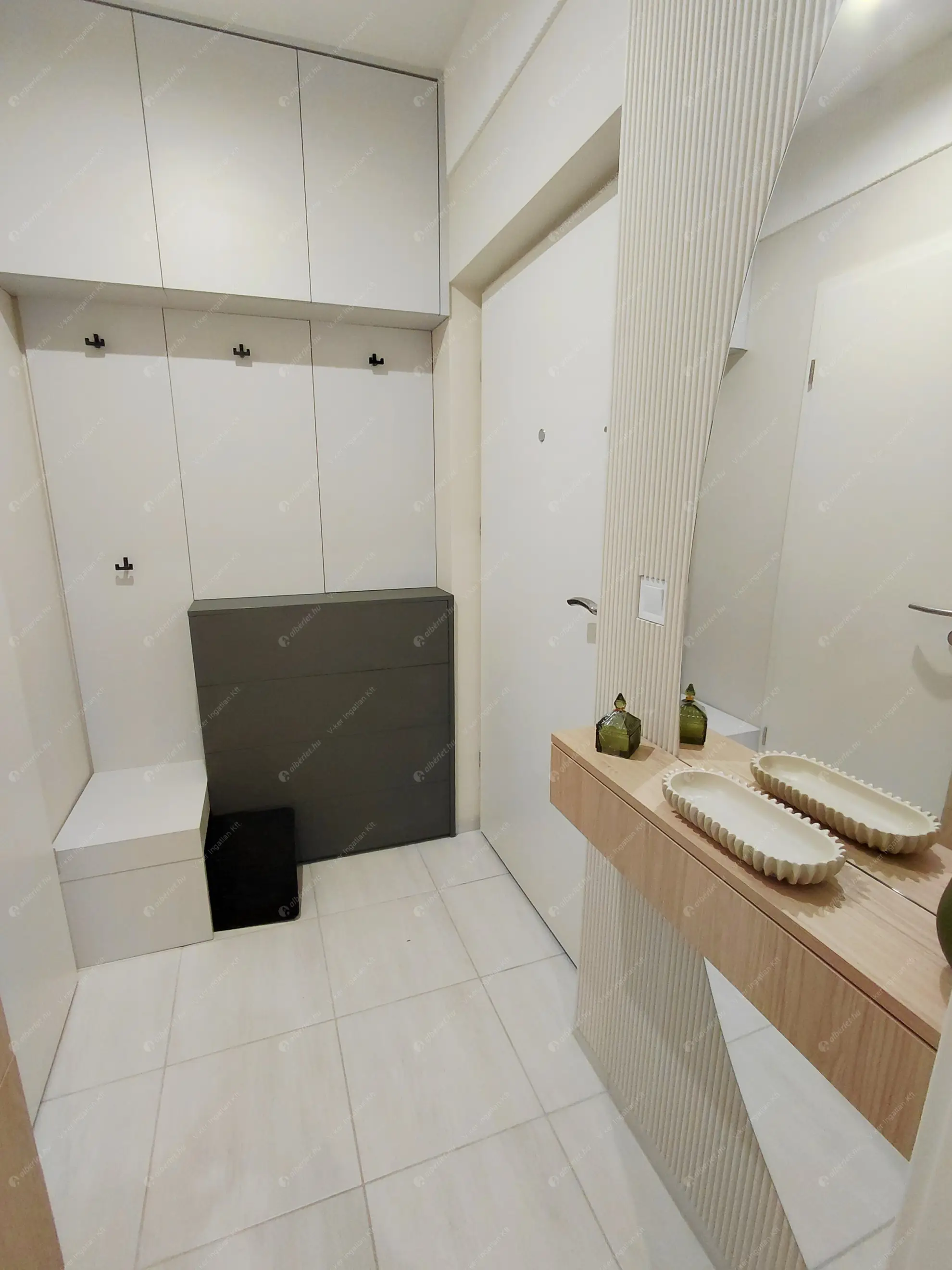 Kiadó albérlet 250000 Ft/hó áron: Budapest, IX. kerület  Mester utca. Mérete: 30 nm, 1 szobás | Alberlet.hu - 6593121