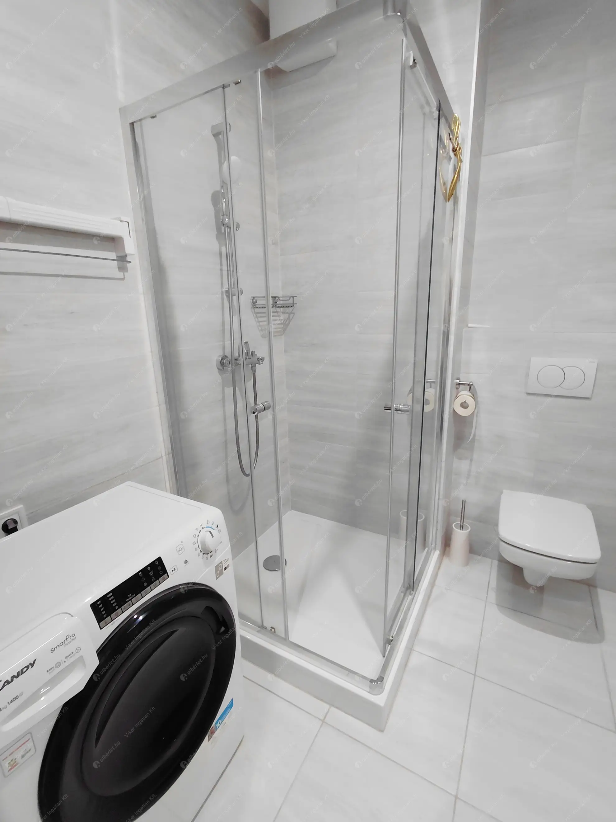 Kiadó albérlet 250000 Ft/hó áron: Budapest, IX. kerület  Mester utca. Mérete: 30 nm, 1 szobás | Alberlet.hu - 6593124