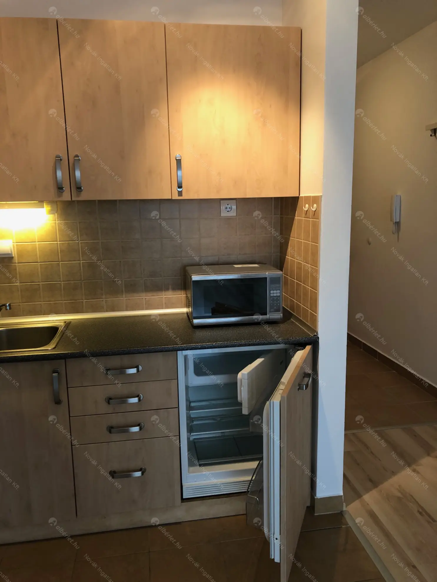 Kiadó albérlet 198000 Ft/hó áron: Budapest, IX. kerület  Mester utca. Mérete: 32 nm, 1 szobás | Alberlet.hu - 6578175