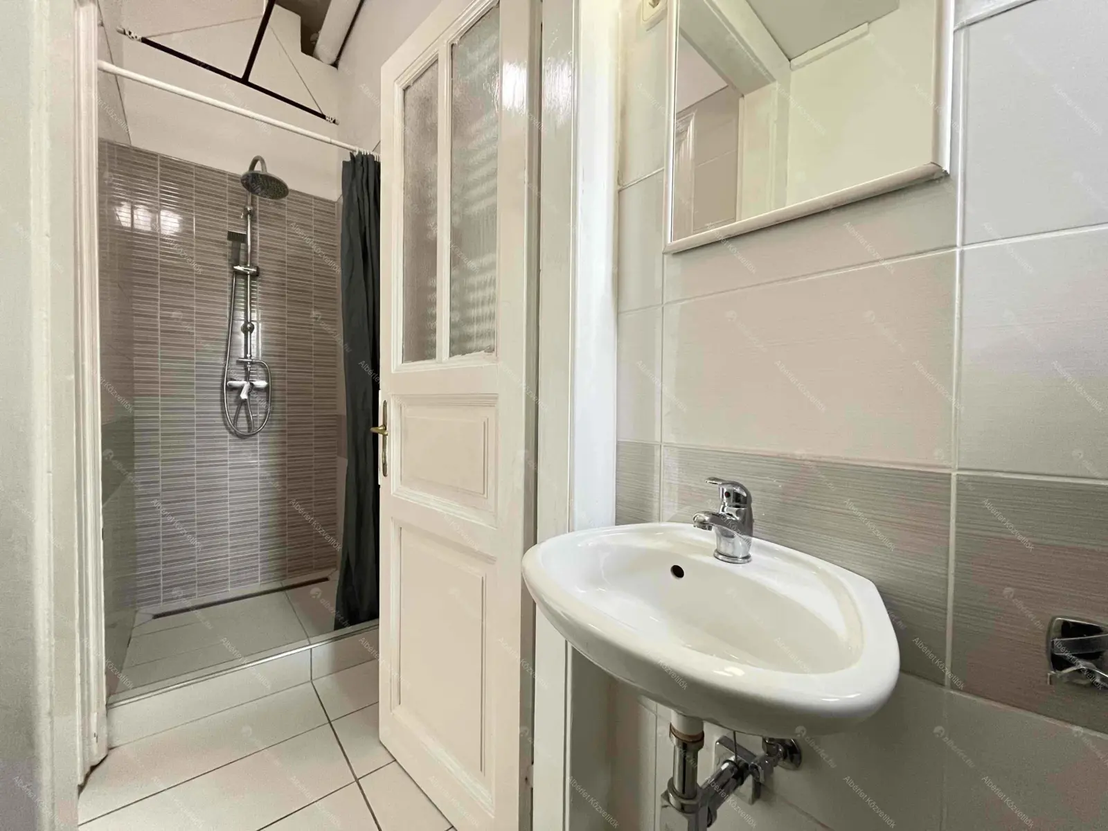 Kiadó albérlet 180000 Ft/hó áron: Budapest, IX. kerület  Mester utca. Mérete: 33 nm, 1 szobás | Alberlet.hu - 6644703