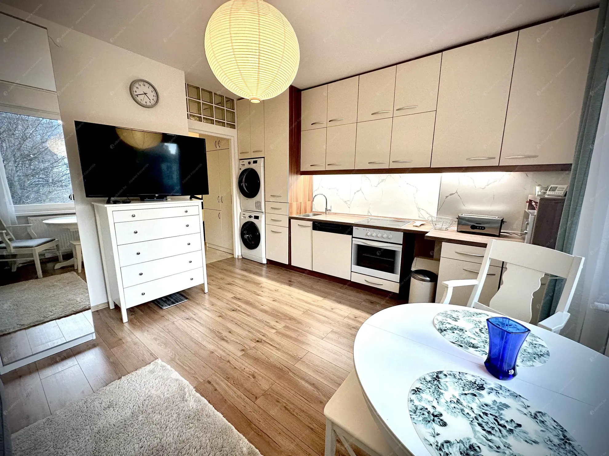 Kiadó albérlet 250000 Ft/hó áron: Budapest, IX. kerület  Mester utca. Mérete: 38 nm, 1 szobás | Alberlet.hu - 6639808