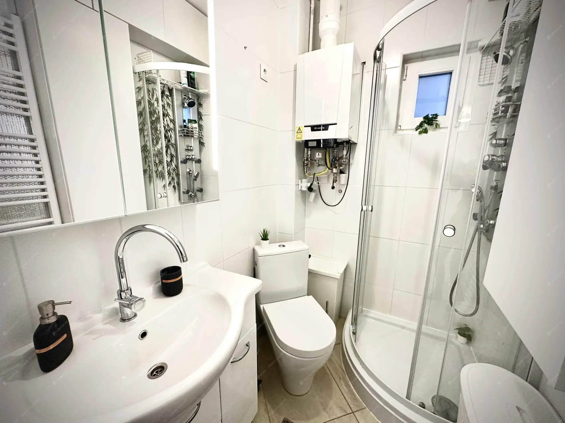 Kiadó albérlet 250000 Ft/hó áron: Budapest, IX. kerület  Mester utca. Mérete: 38 nm, 1 szobás | Alberlet.hu - 6639813