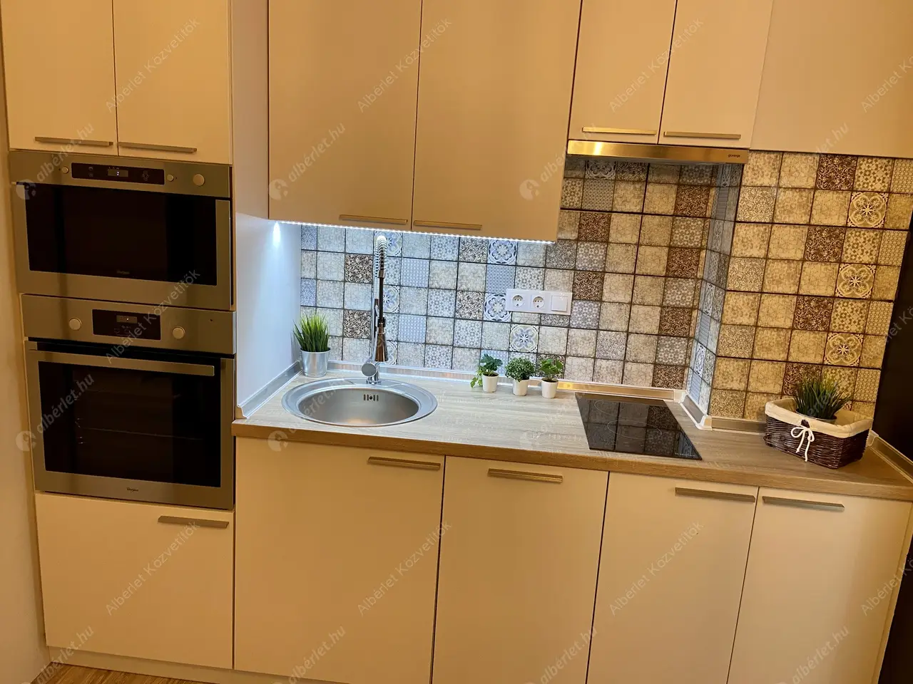 Kiadó albérlet 240000 Ft/hó áron: Budapest, IX. kerület  Mester utca. Mérete: 43 nm, 1 szobás | Alberlet.hu - 5080423