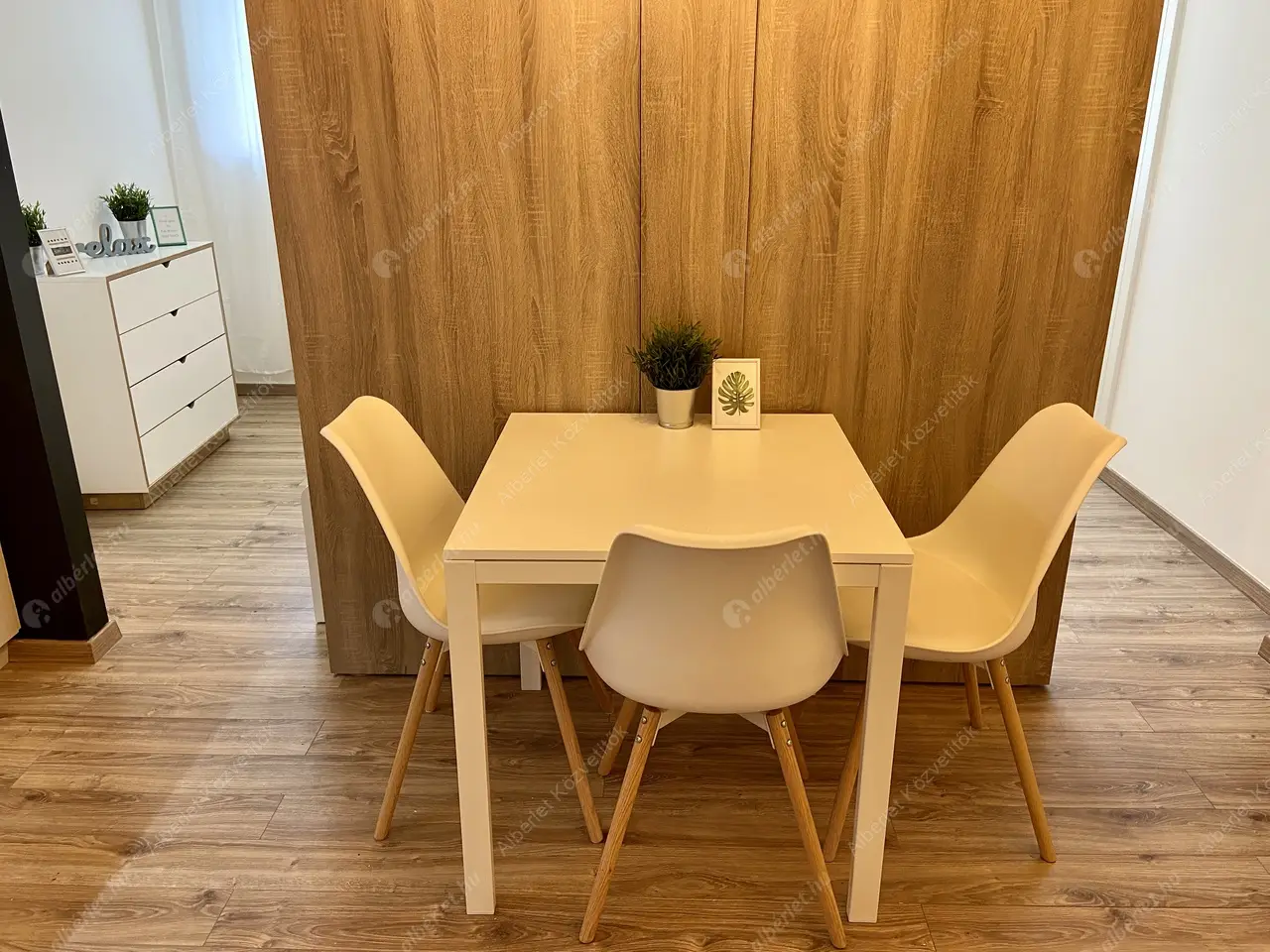 Kiadó albérlet 240000 Ft/hó áron: Budapest, IX. kerület  Mester utca. Mérete: 43 nm, 1 szobás | Alberlet.hu - 5080427