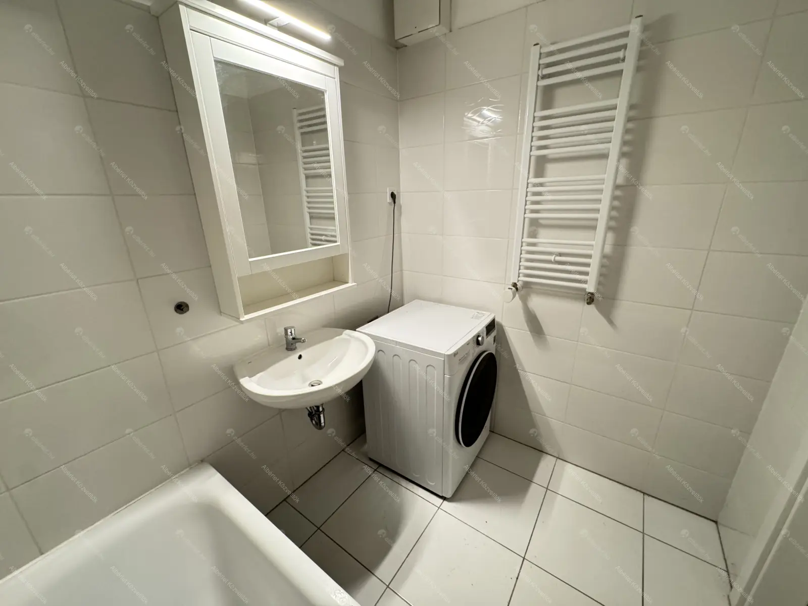 Kiadó albérlet 270000 Ft/hó áron: Budapest, IX. kerület  Mester utca. Mérete: 43 nm, 2 szobás | Alberlet.hu - 6651049