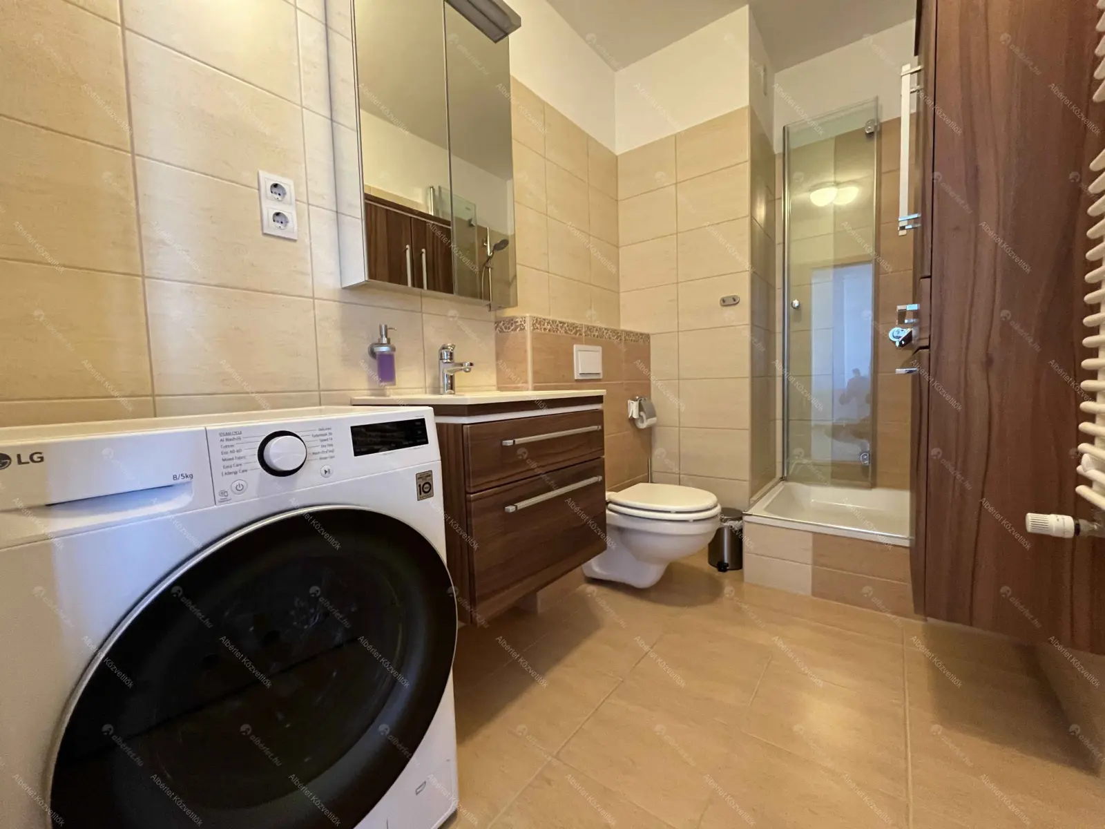 Kiadó albérlet 280000 Ft/hó áron: Budapest, IX. kerület  Mester utca. Mérete: 47 nm, 1 szobás | Alberlet.hu - 6703843