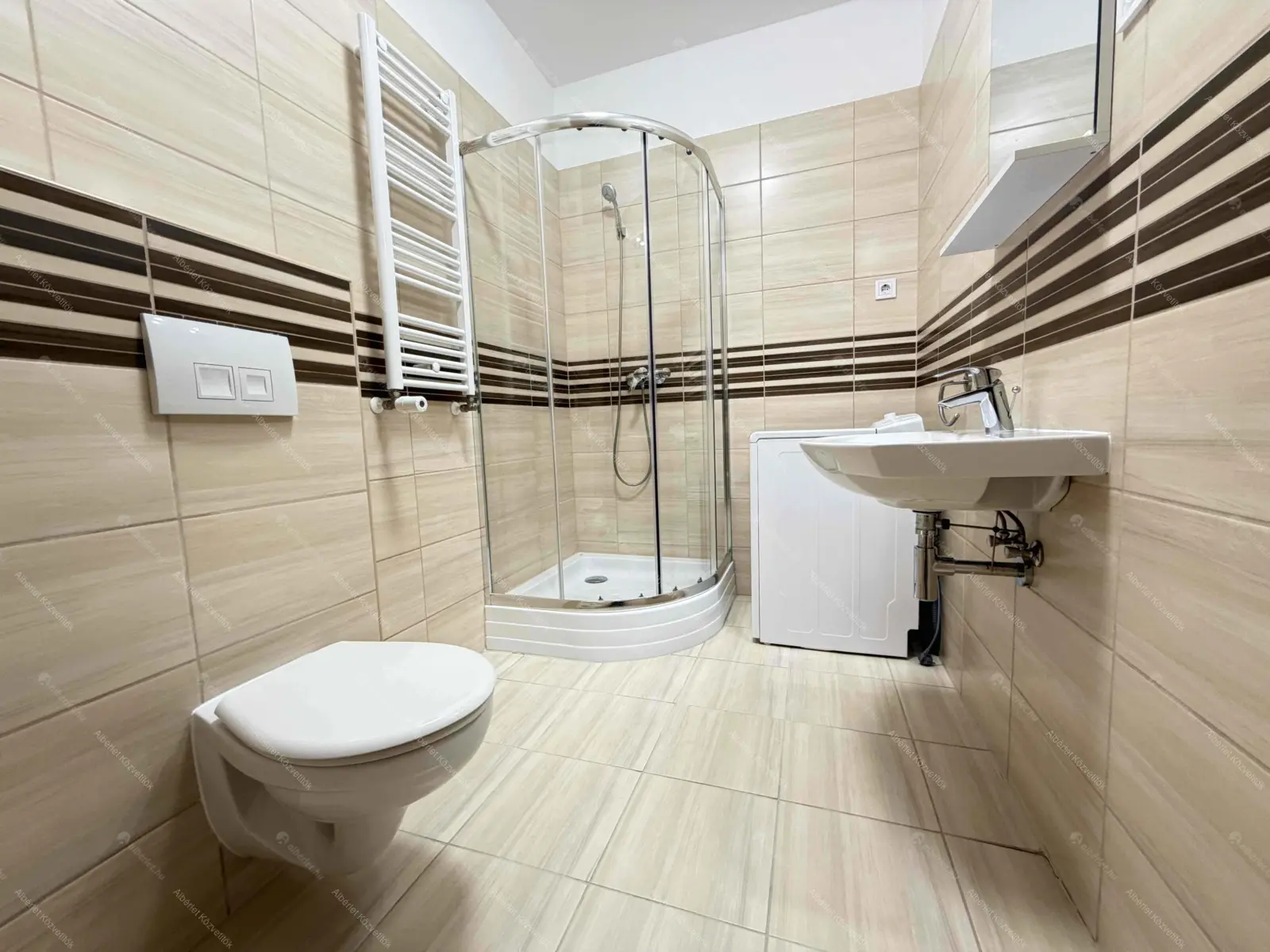 Kiadó albérlet 260000 Ft/hó áron: Budapest, IX. kerület  Nádasdy utca. Mérete: 37 nm, 2 szobás | Alberlet.hu - 6685163