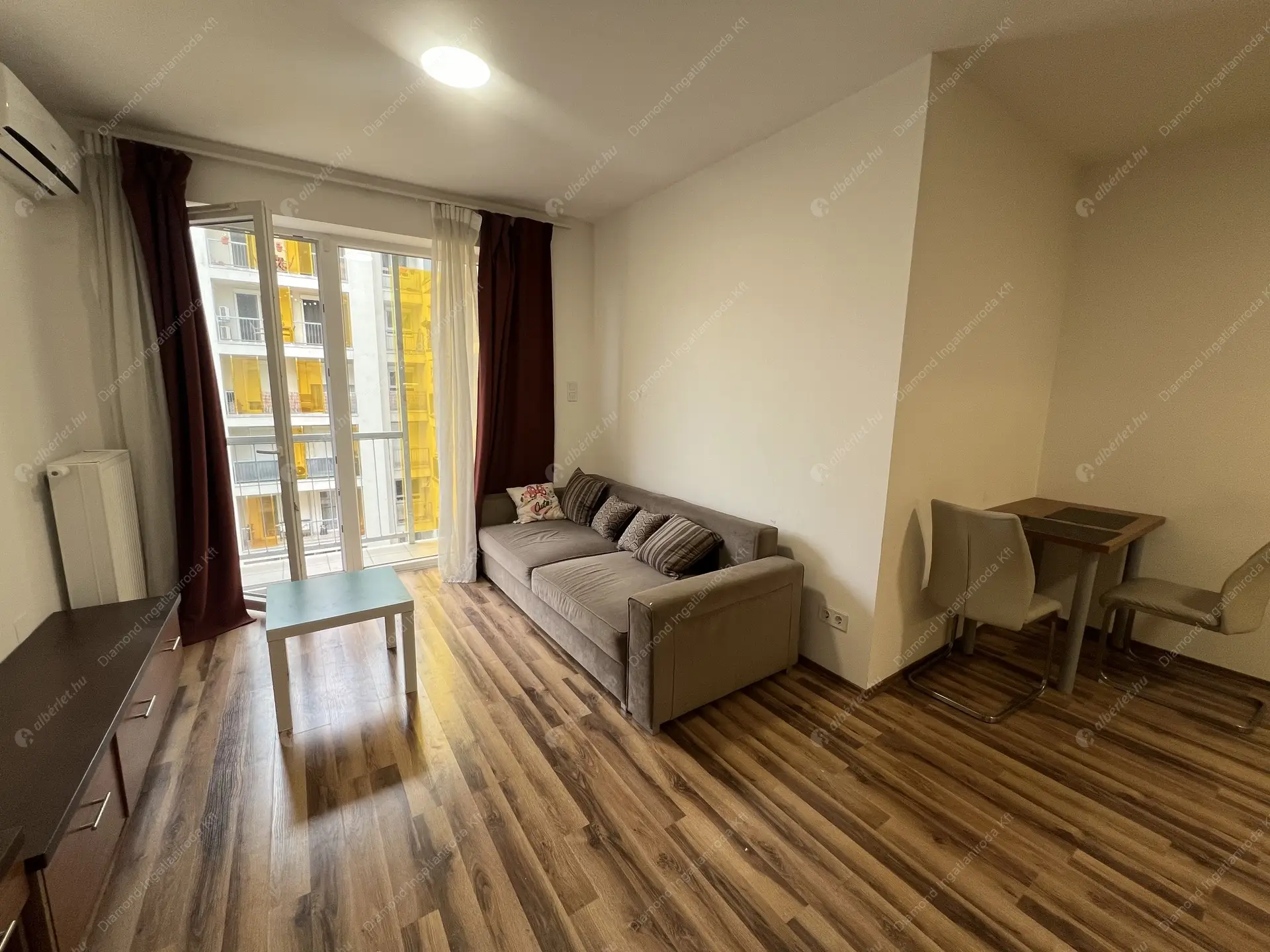 Kiadó albérlet 272000 Ft/hó áron: Budapest, IX. kerület  Nádasdy utca. Mérete: 38 nm, 1 szobás | Alberlet.hu - 6378129