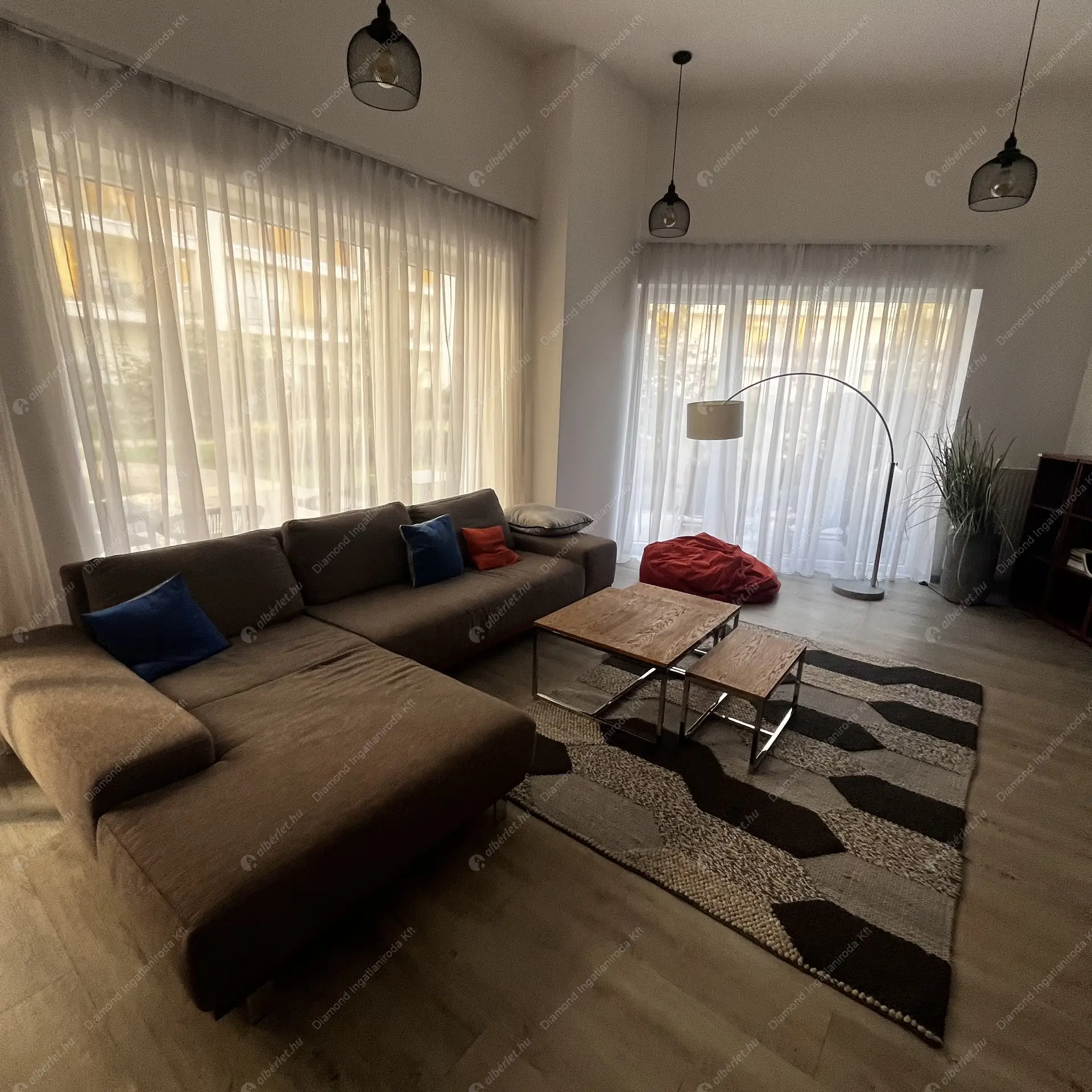 Kiadó albérlet 272000 Ft/hó áron: Budapest, IX. kerület  Nádasdy utca. Mérete: 38 nm, 1 szobás | Alberlet.hu - 6404477