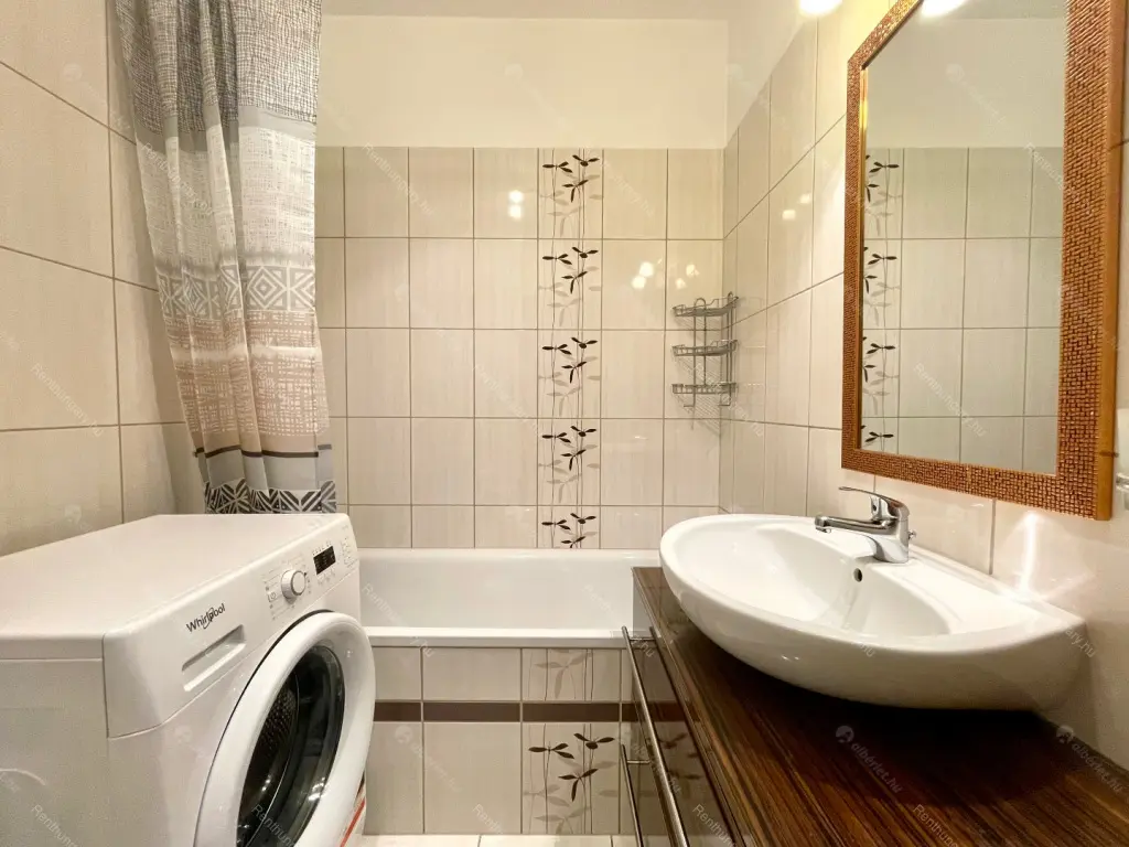 Kiadó albérlet 265000 Ft/hó áron: Budapest, IX. kerület  Nádasdy utca. Mérete: 44 nm, 1 szobás | Alberlet.hu - 5769057