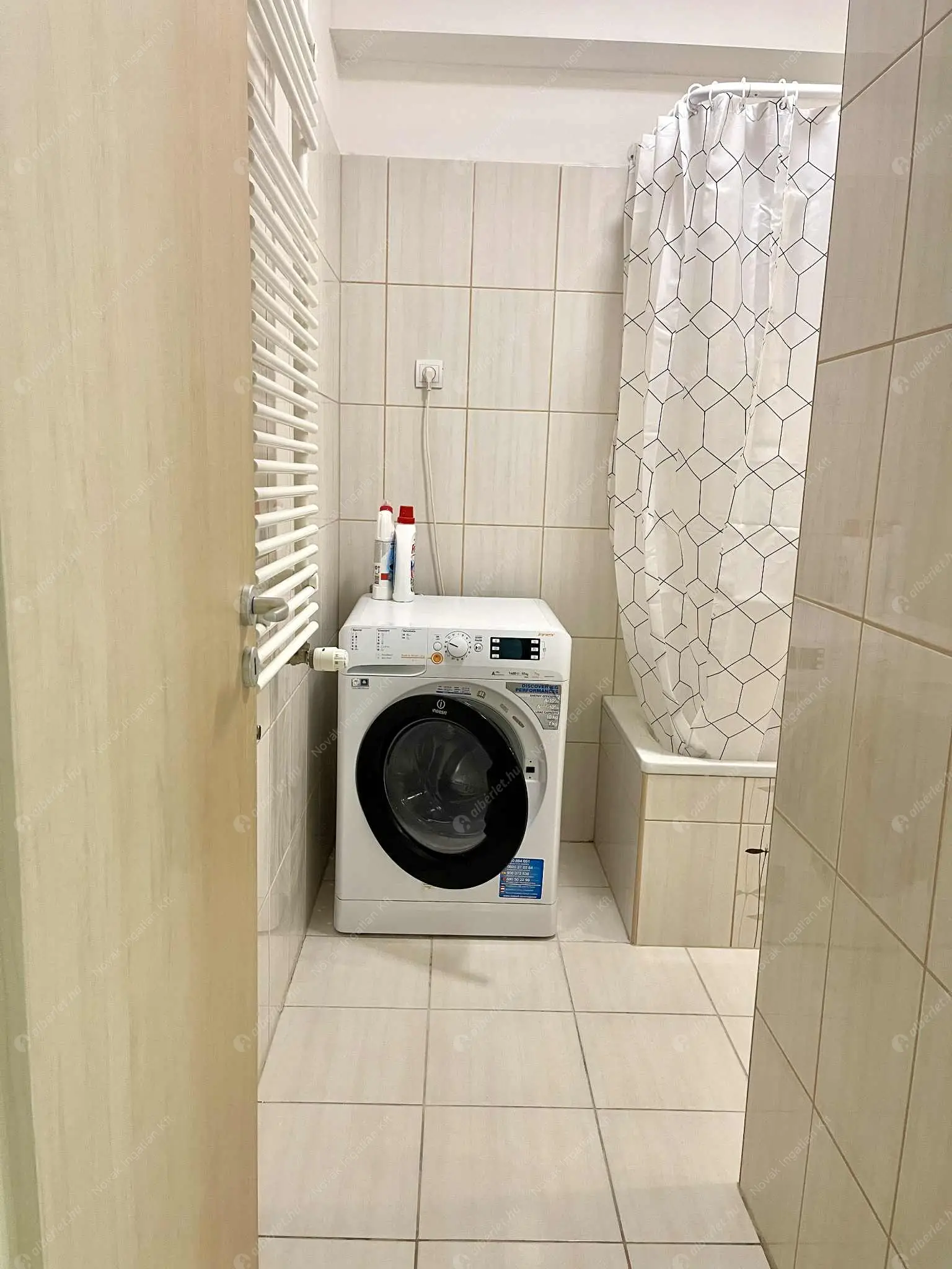 Kiadó albérlet 295000 Ft/hó áron: Budapest, IX. kerület  Nádasdy utca. Mérete: 47 nm, 1 szobás | Alberlet.hu - 6598617