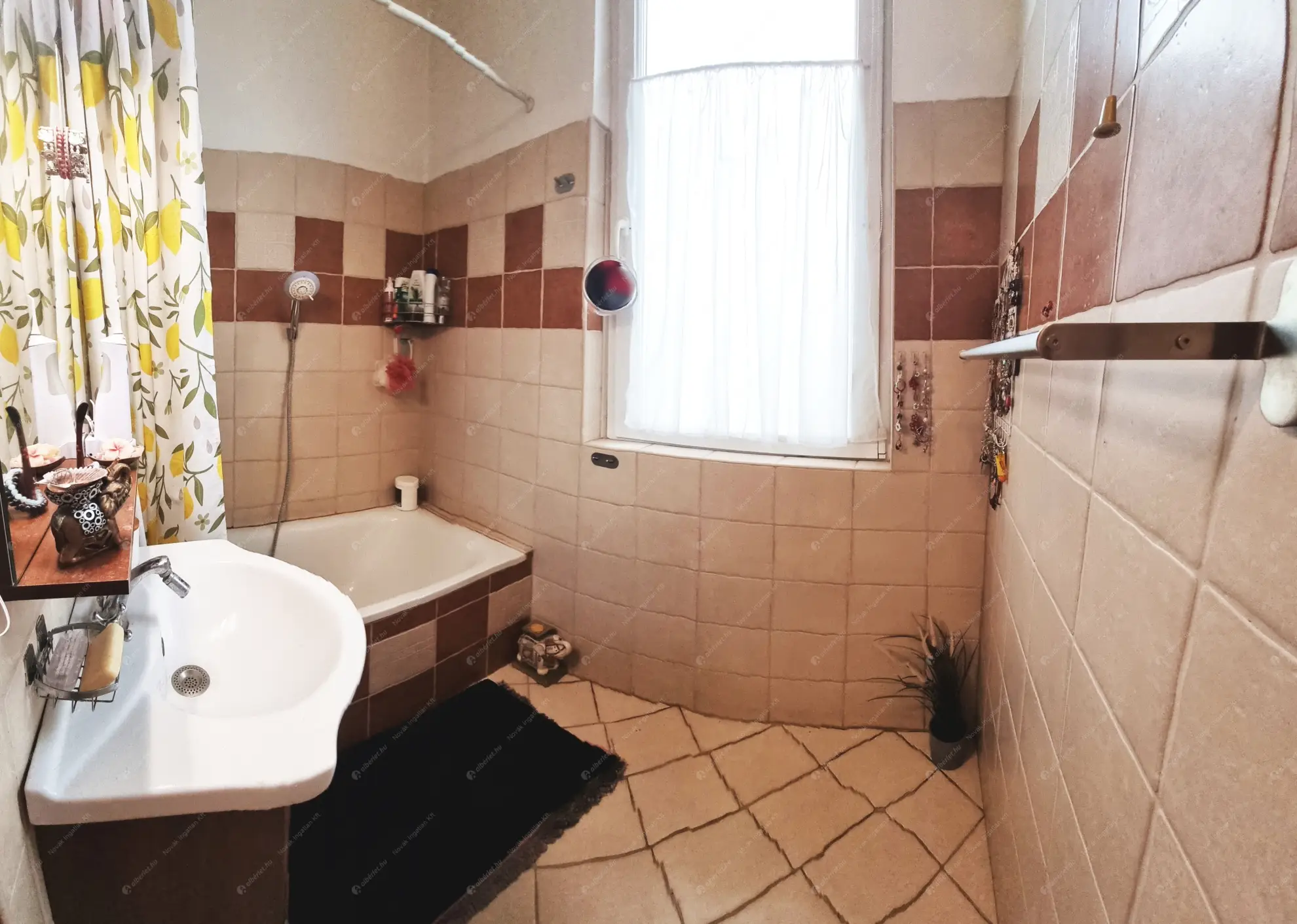 Kiadó albérlet 250000 Ft/hó áron: Budapest, IX. kerület  Óbester utca. Mérete: 53 nm, 2 szobás | Alberlet.hu - 6622128