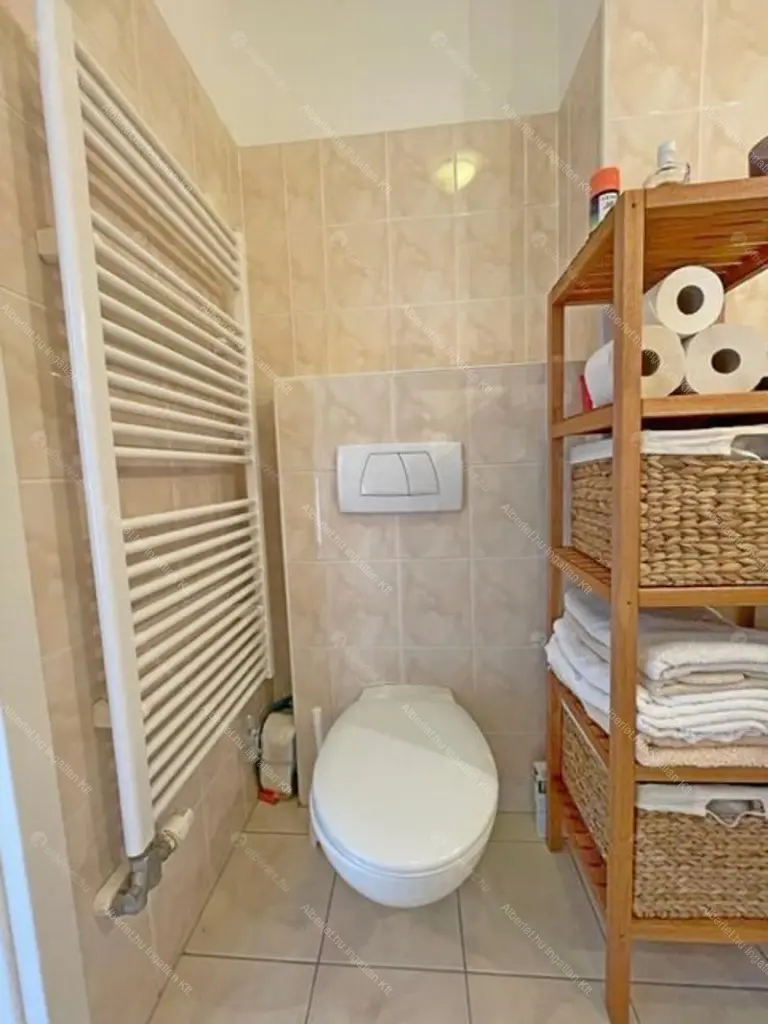 Kiadó albérlet 300000 Ft/hó áron: Budapest, IX. kerület  Páva utca. Mérete: 40 nm, 2 szobás | Alberlet.hu - 6663886