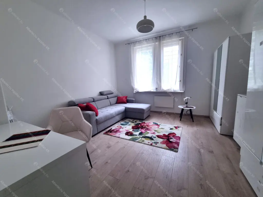 Kiadó albérlet 230000 Ft/hó áron: Budapest, IX. kerület  Ráday utca. Mérete: 35 nm, 1 szobás | Alberlet.hu - 6656801