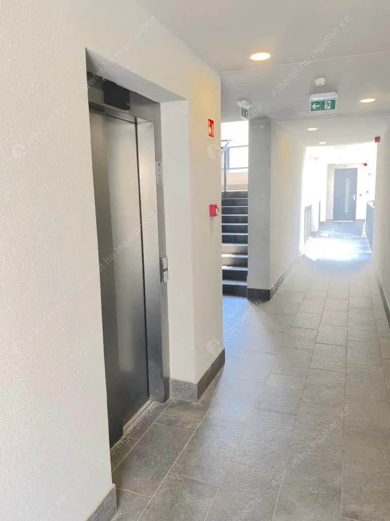 Kiadó albérlet 290000 Ft/hó áron: Budapest, IX. kerület  Ráday utca. Mérete: 40 nm, 1 szobás | Alberlet.hu - 6603540