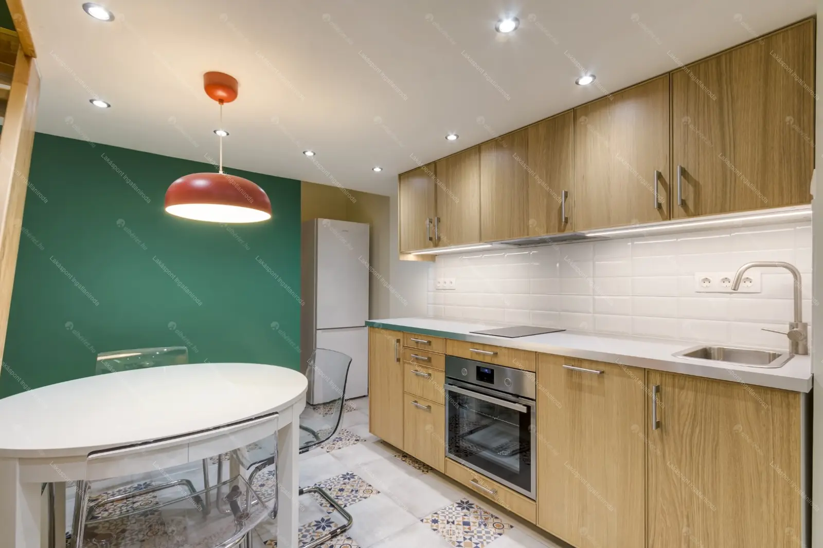 Kiadó albérlet 255000 Ft/hó áron: Budapest, IX. kerület  Ráday utca. Mérete: 45 nm, 1 szobás | Alberlet.hu - 6699668