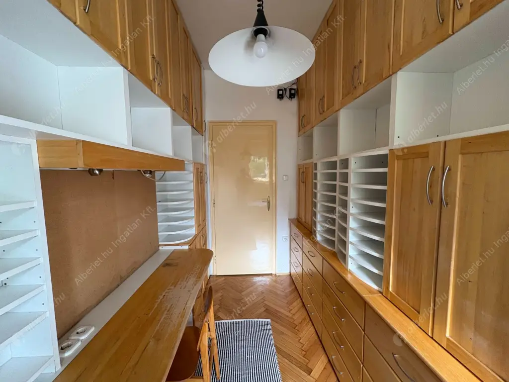 Kiadó albérlet 450000 Ft/hó áron: Budapest, IX. kerület  Ráday utca. Mérete: 77 nm, 2 szobás | Alberlet.hu - 6637841