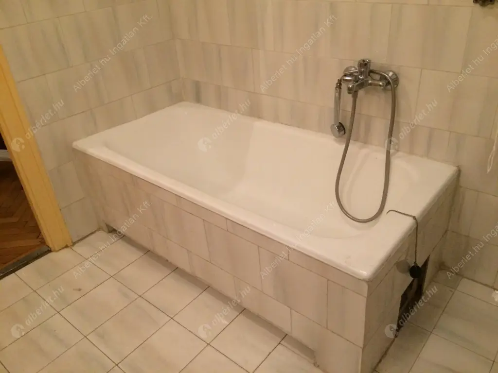 Kiadó albérlet 450000 Ft/hó áron: Budapest, IX. kerület  Ráday utca. Mérete: 77 nm, 2 szobás | Alberlet.hu - 6637842