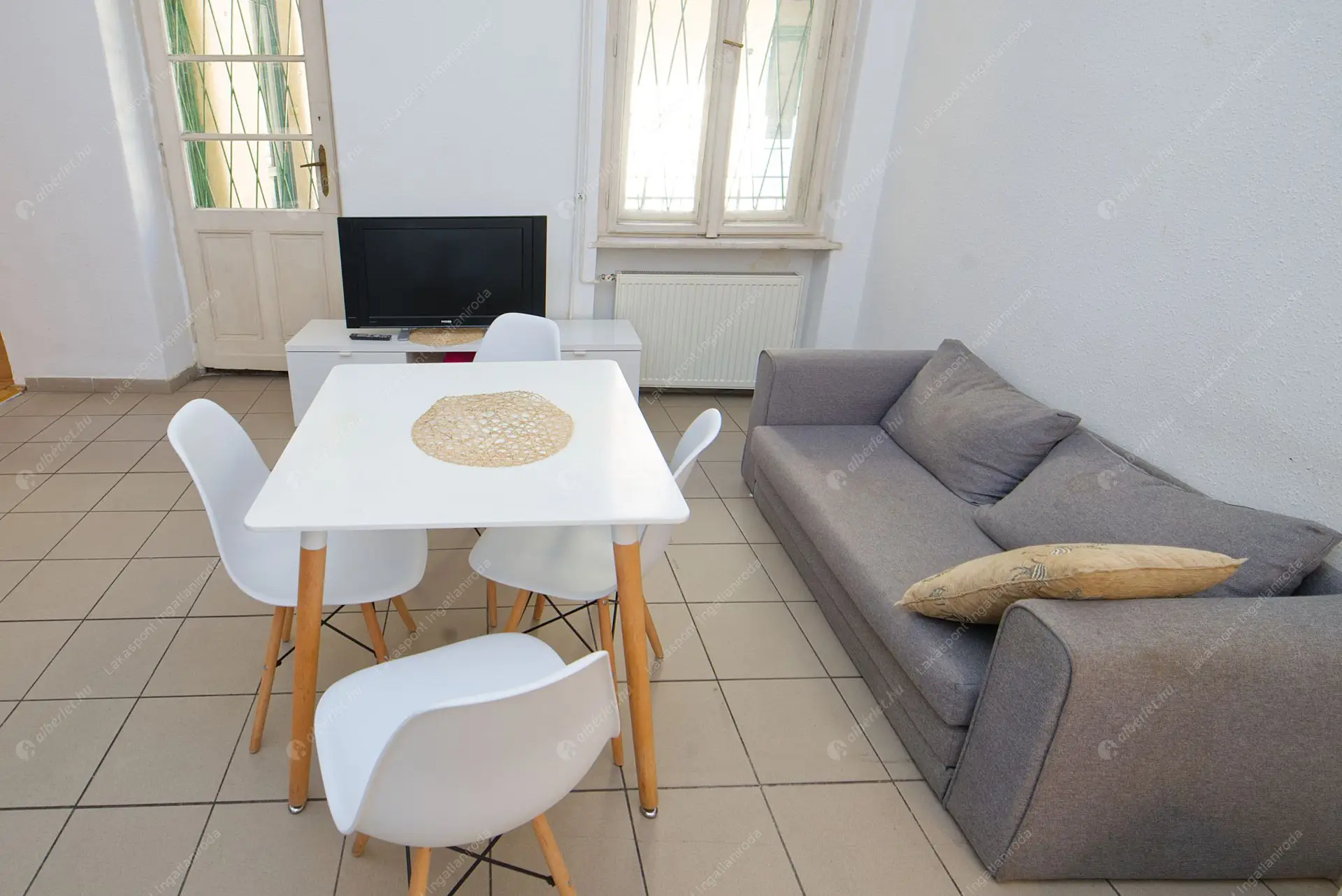 Kiadó albérlet 280000 Ft/hó áron: Budapest, IX. kerület  Ráday utca. Mérete: 79 nm, 3 szobás | Alberlet.hu - 6559063