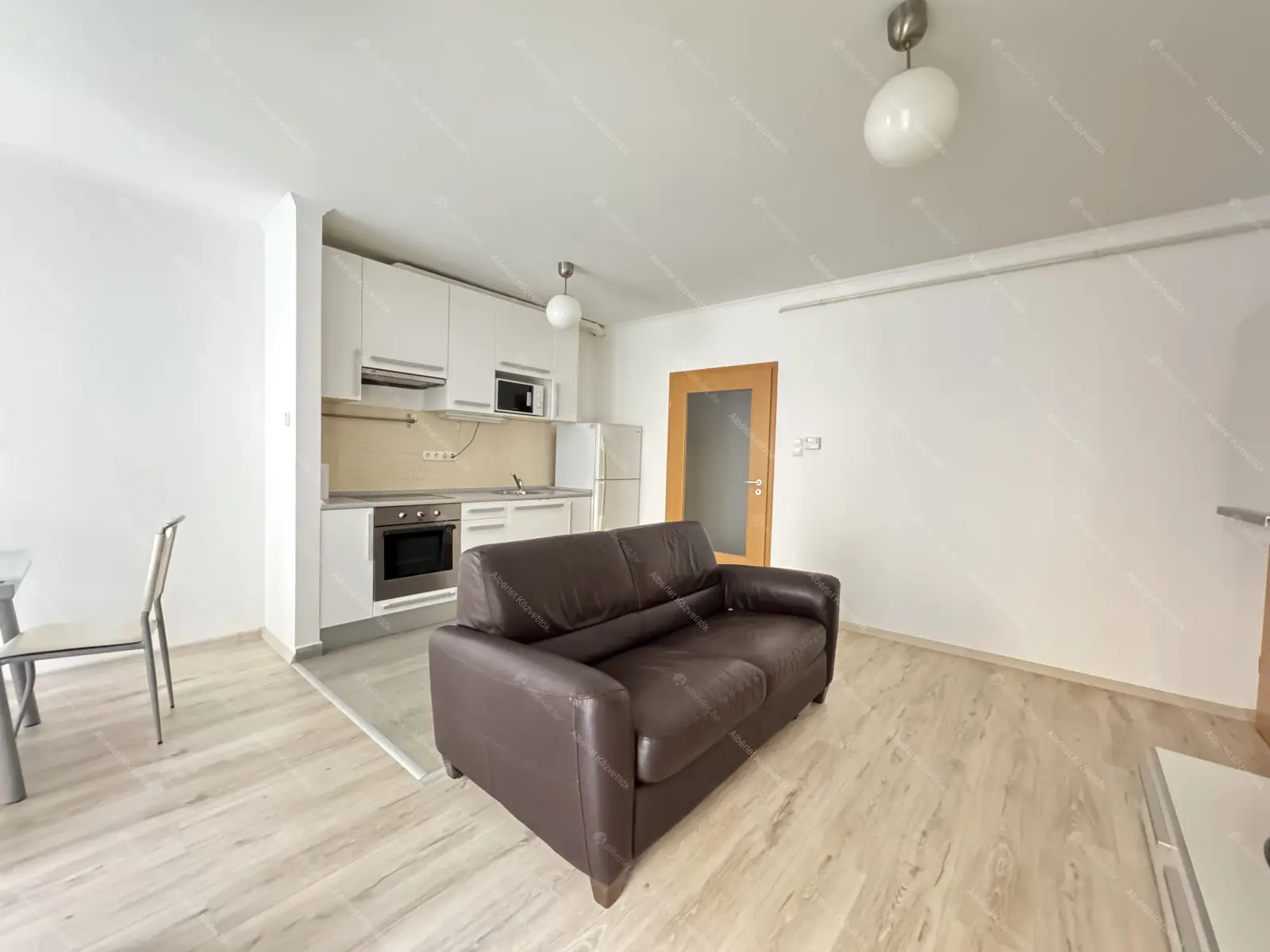 Kiadó albérlet 265000 Ft/hó áron: Budapest, IX. kerület  Sobieski János utca. Mérete: 46 nm, 1 szobás | Alberlet.hu - 6662270