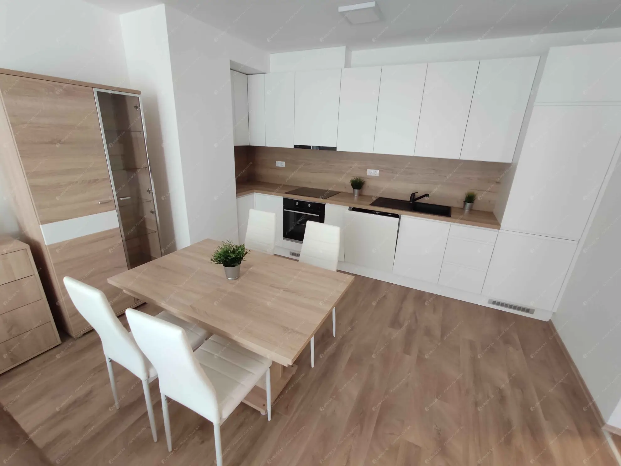 Kiadó albérlet 290000 Ft/hó áron: Budapest, IX. kerület  Sobieski János utca. Mérete: 51 nm, 2 szobás | Alberlet.hu - 6600949