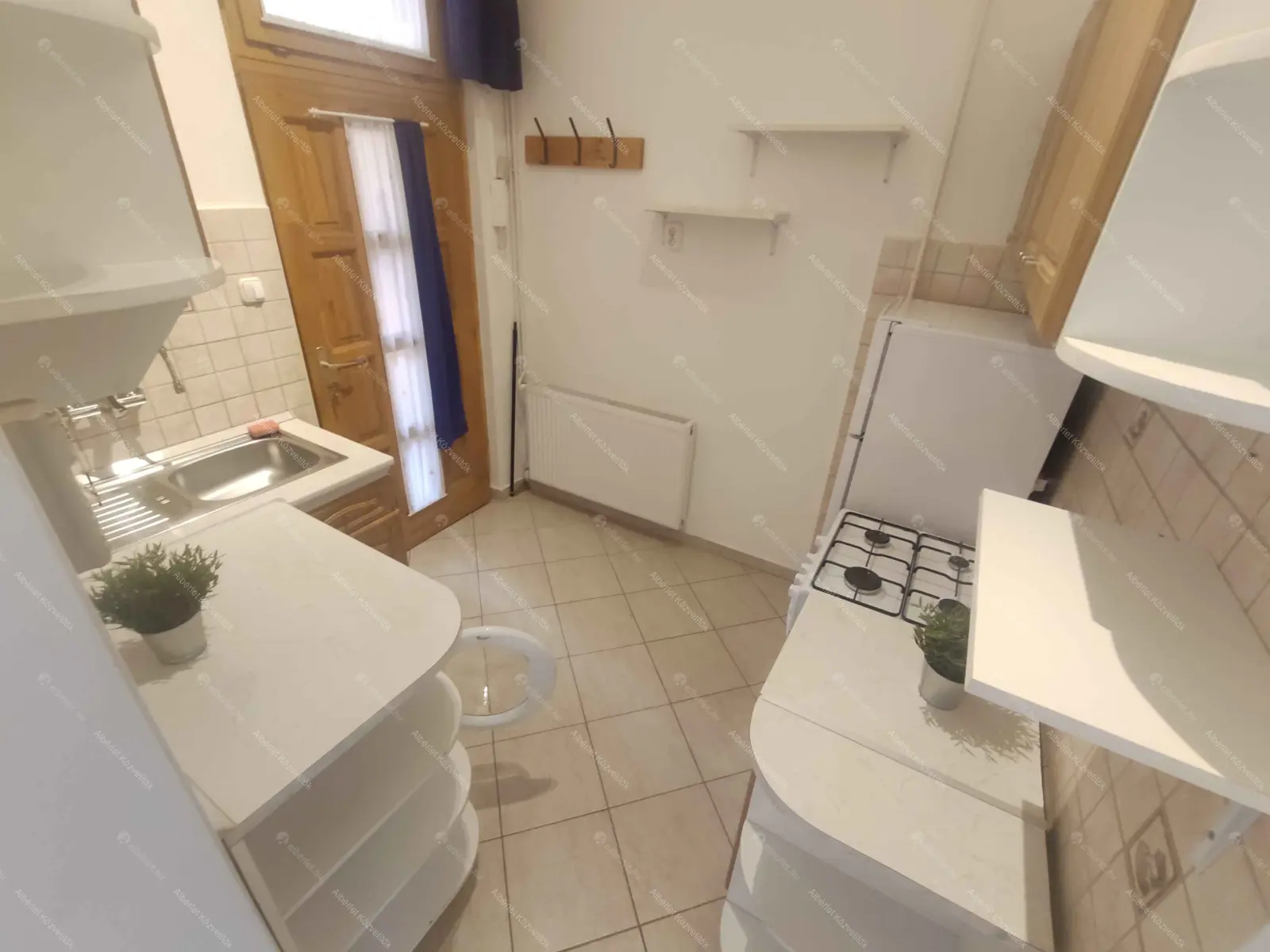 Kiadó albérlet 175000 Ft/hó áron: Budapest, IX. kerület  Soroksári út. Mérete: 32 nm, 1 szobás | Alberlet.hu - 6667735