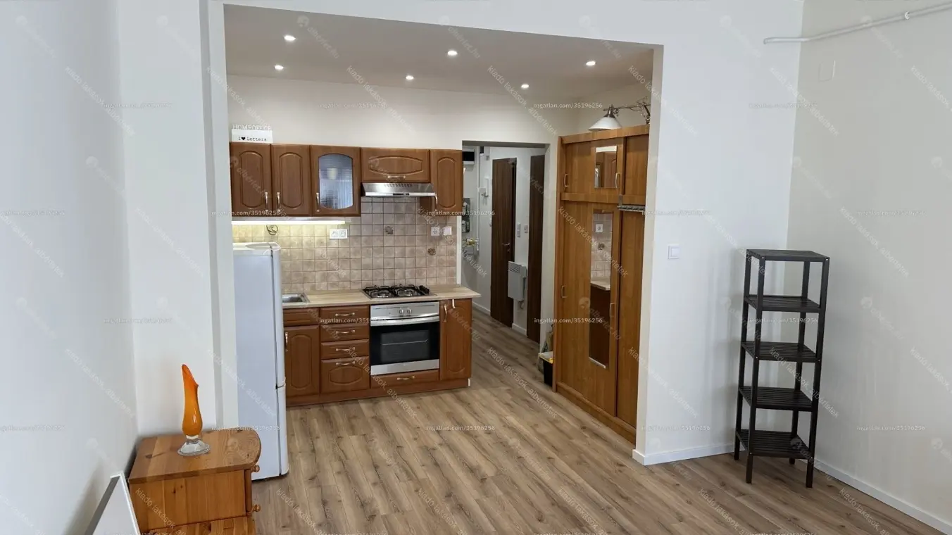 Kiadó albérlet 220000 Ft/hó áron: Budapest, IX. kerület  Soroksári út. Mérete: 38 nm, 1 szobás | Alberlet.hu - 6640321