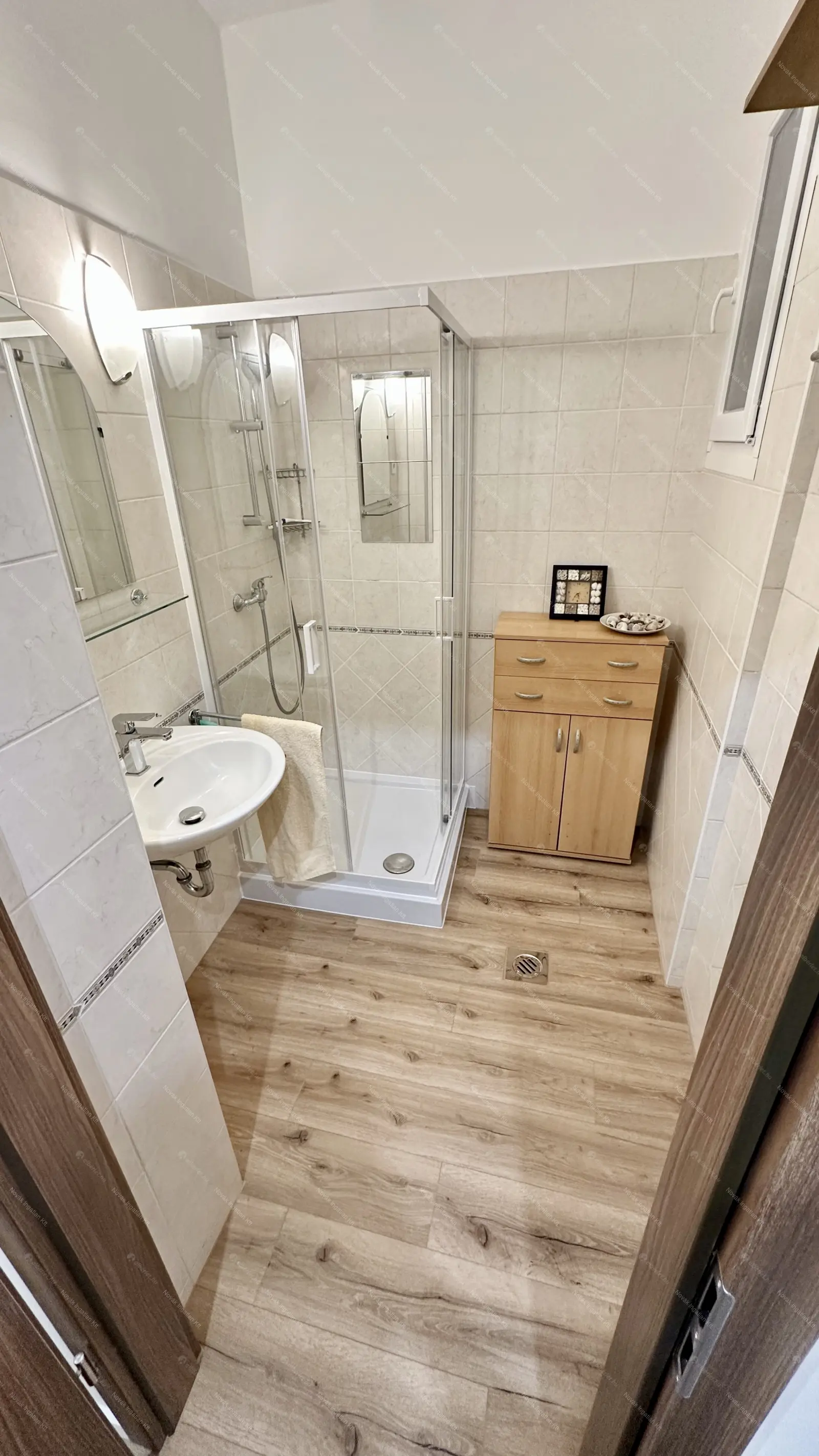 Kiadó albérlet 220000 Ft/hó áron: Budapest, IX. kerület  Soroksári út. Mérete: 38 nm, 1 szobás | Alberlet.hu - 6646814