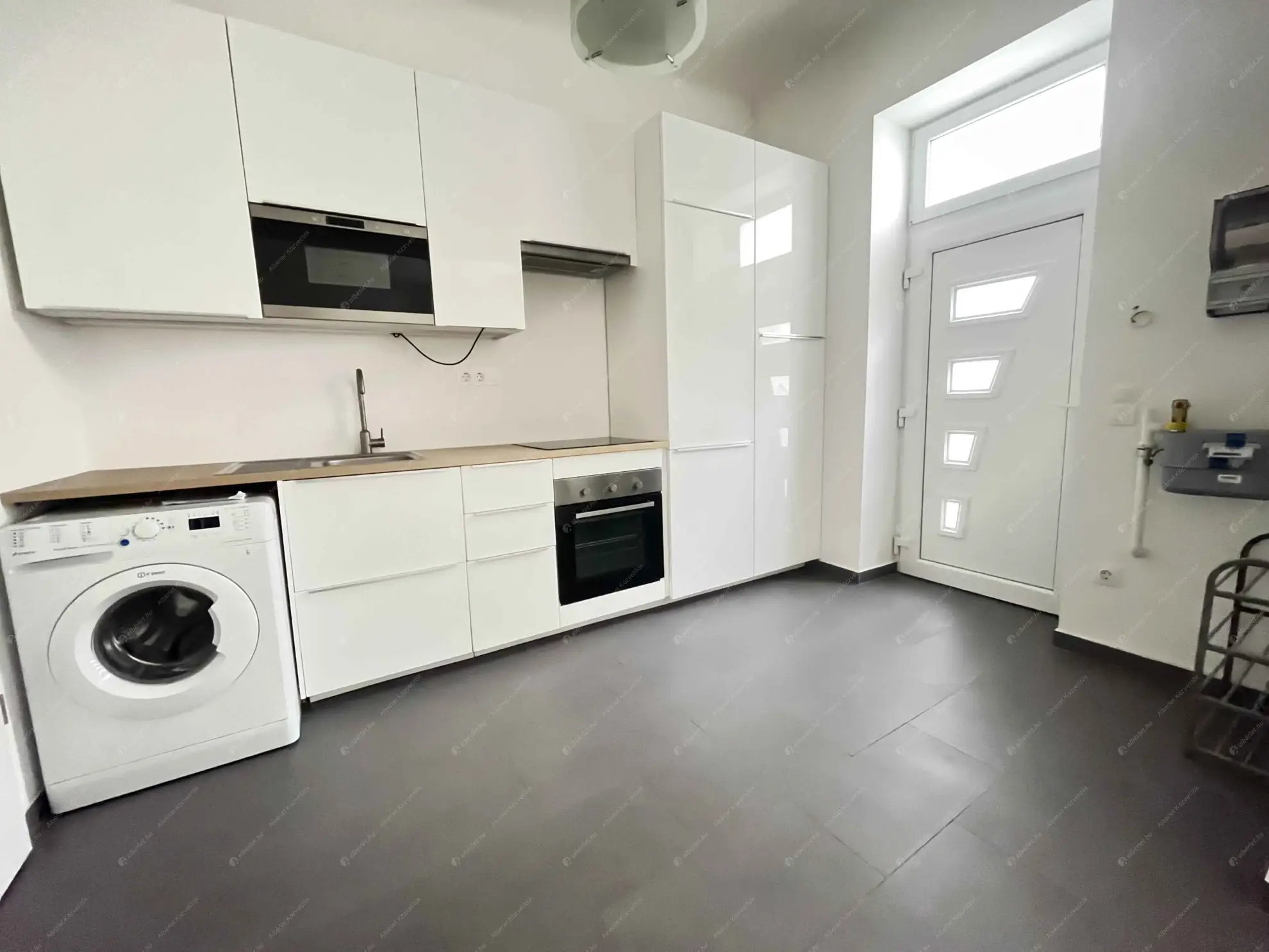 Kiadó albérlet 180000 Ft/hó áron: Budapest, IX. kerület  Telepy utca. Mérete: 36 nm, 1 szobás | Alberlet.hu - 6569759