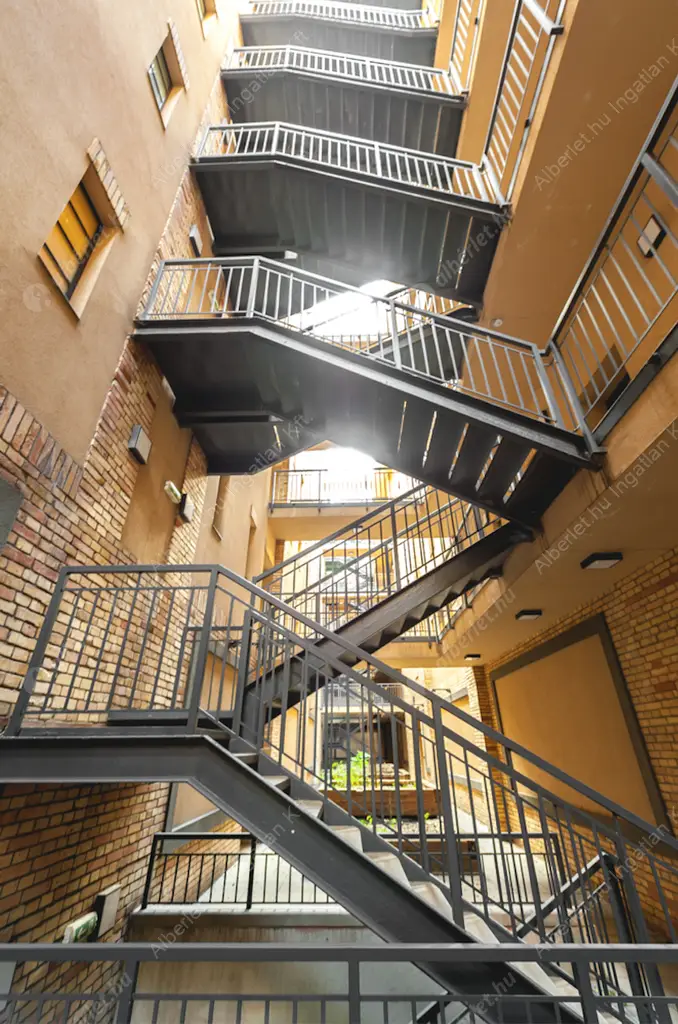 Kiadó albérlet 366000 Ft/hó áron: Budapest, IX. kerület  Tinódi utca. Mérete: 71 nm, 2 szobás | Alberlet.hu - 6580540